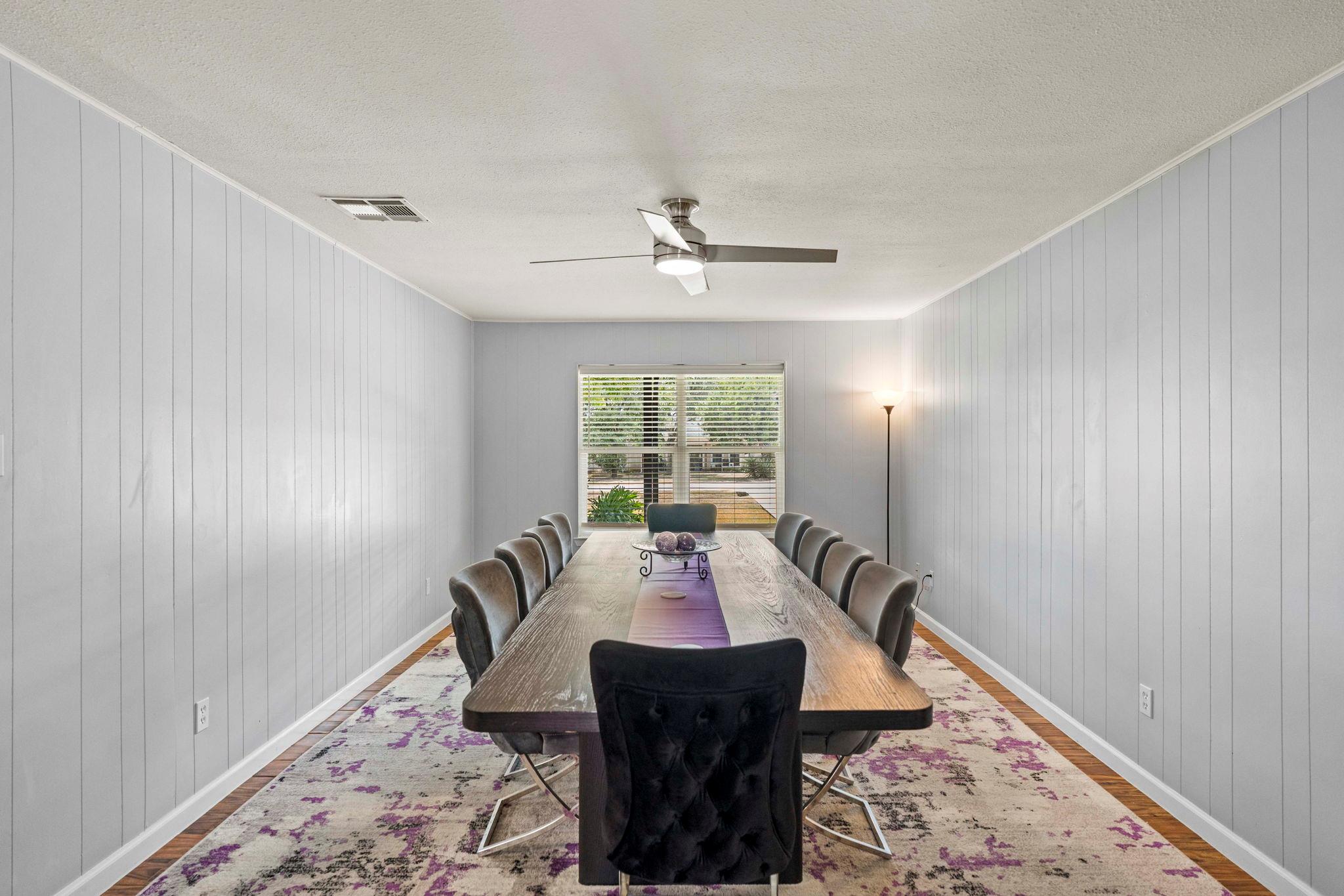 130 Hy Rd, Buda, TX 78610