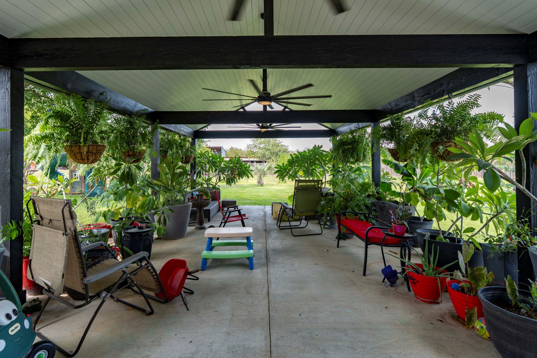 130 Hy Rd, Buda, TX 78610