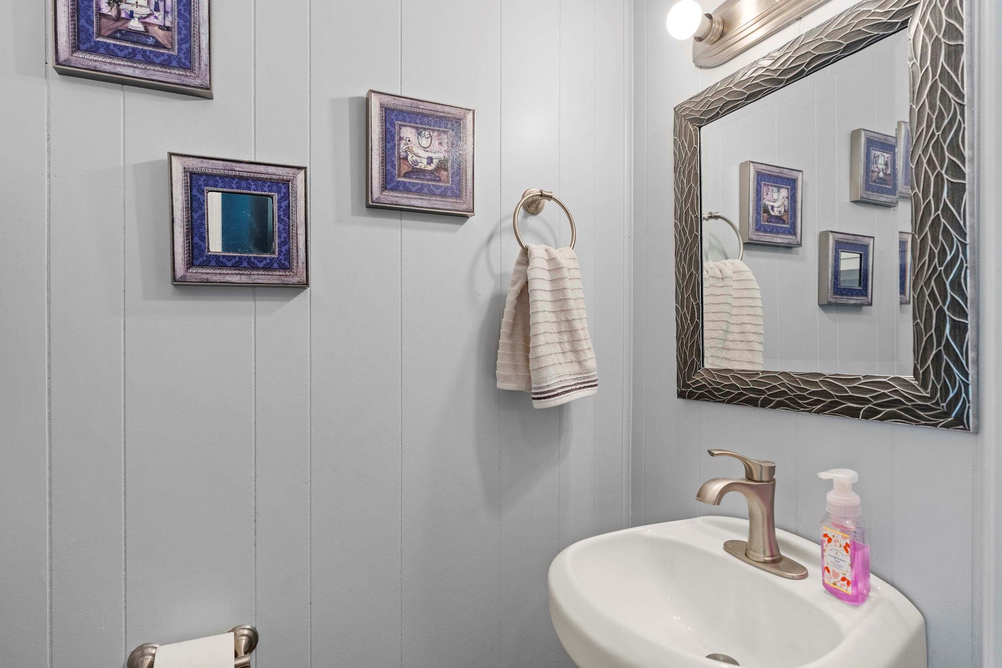 130 Hy Rd, Buda, TX 78610