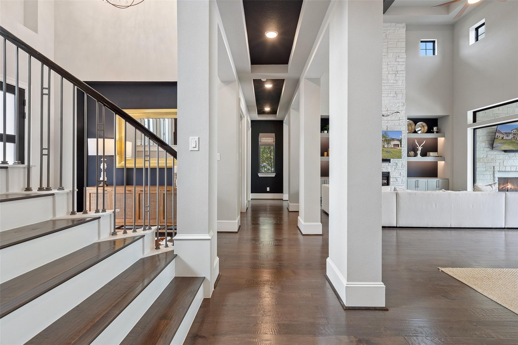 105 Bisset Ct, Lakeway, TX 78738