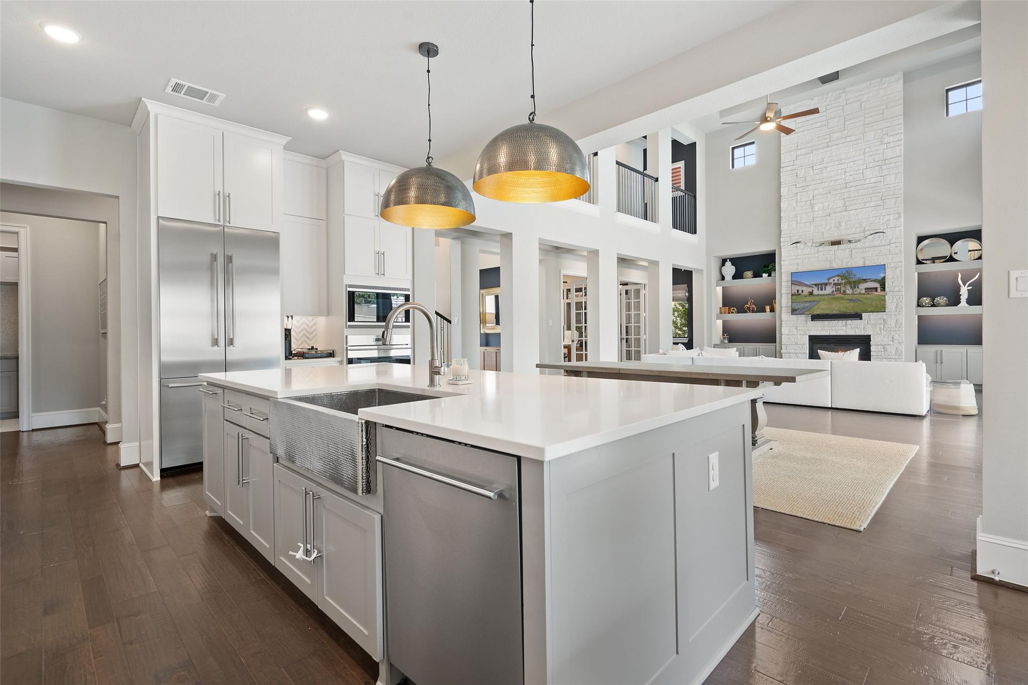 105 Bisset Ct, Lakeway, TX 78738