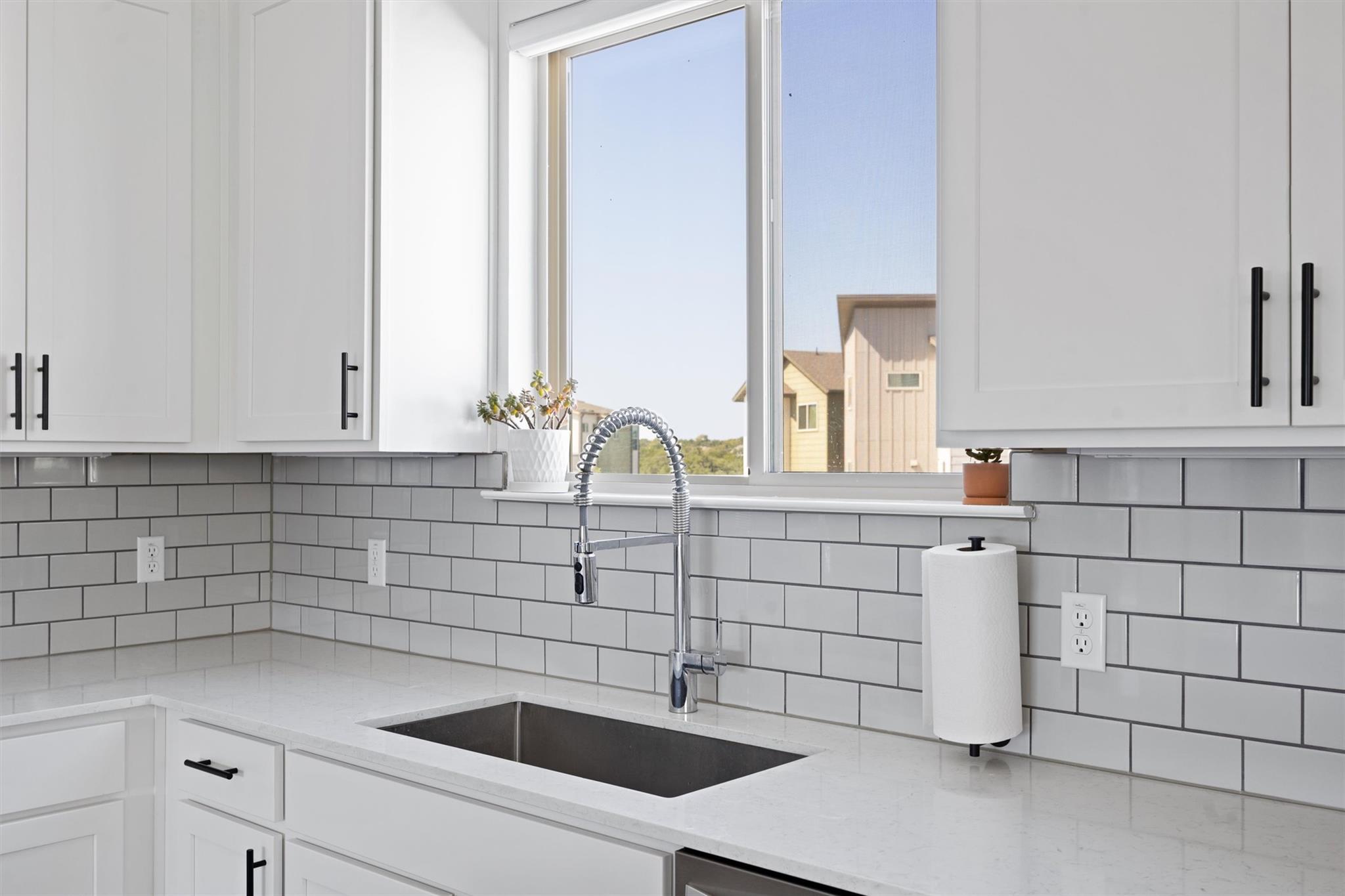 5315 La Crosse Ave # 18, Austin, TX 78739