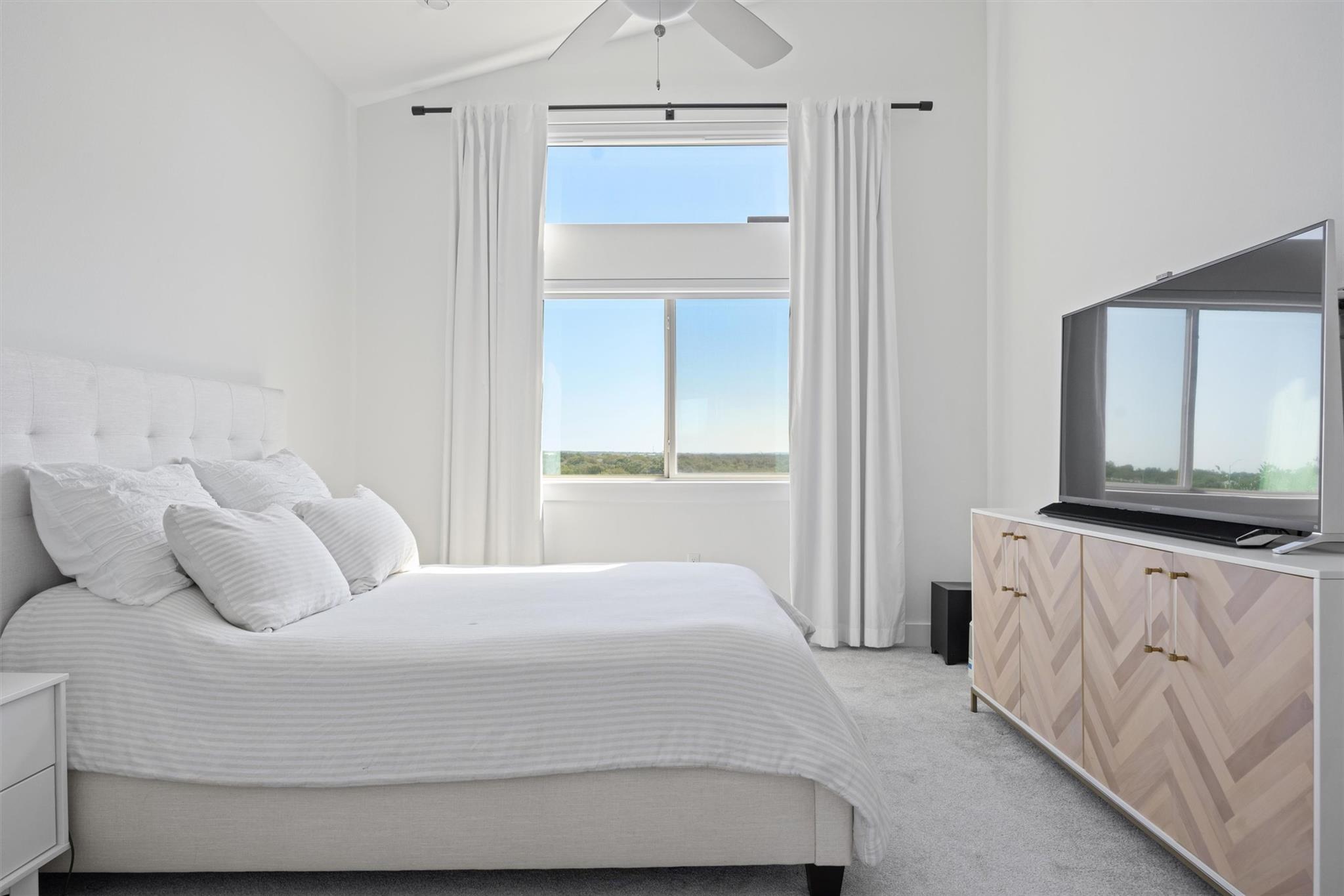 5315 La Crosse Ave # 18, Austin, TX 78739