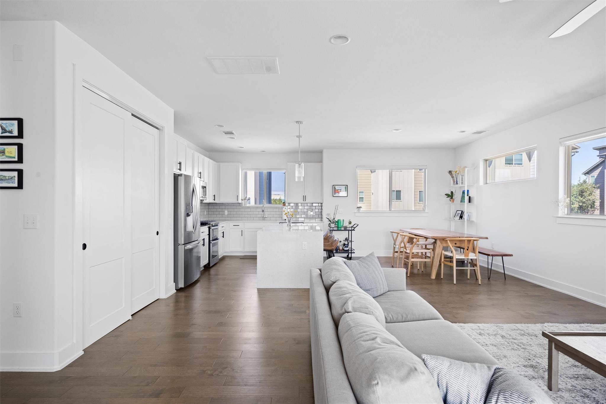 5315 La Crosse Ave # 18, Austin, TX 78739