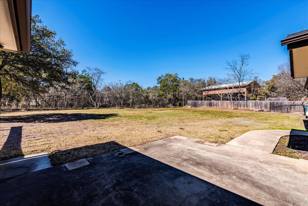 505 Canyon Wren Dr, Buda, TX 78610