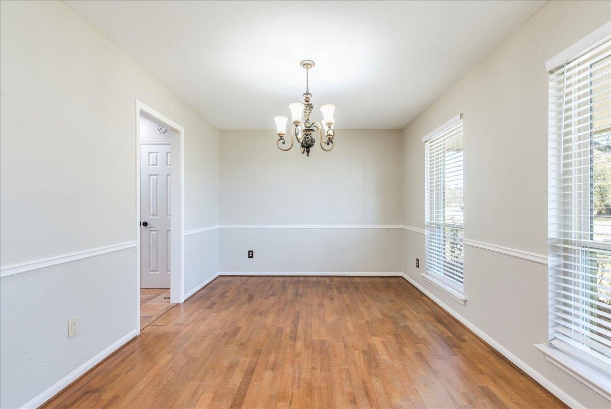 505 Canyon Wren Dr, Buda, TX 78610