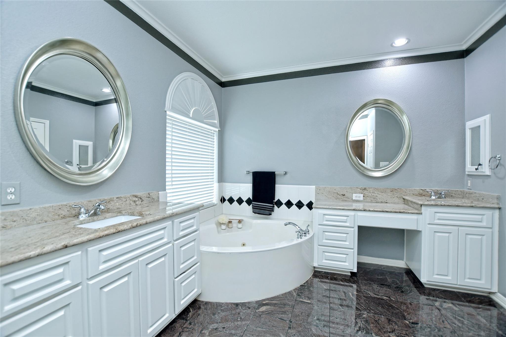 1320 Becca Teal Pl, Round Rock, TX 78681