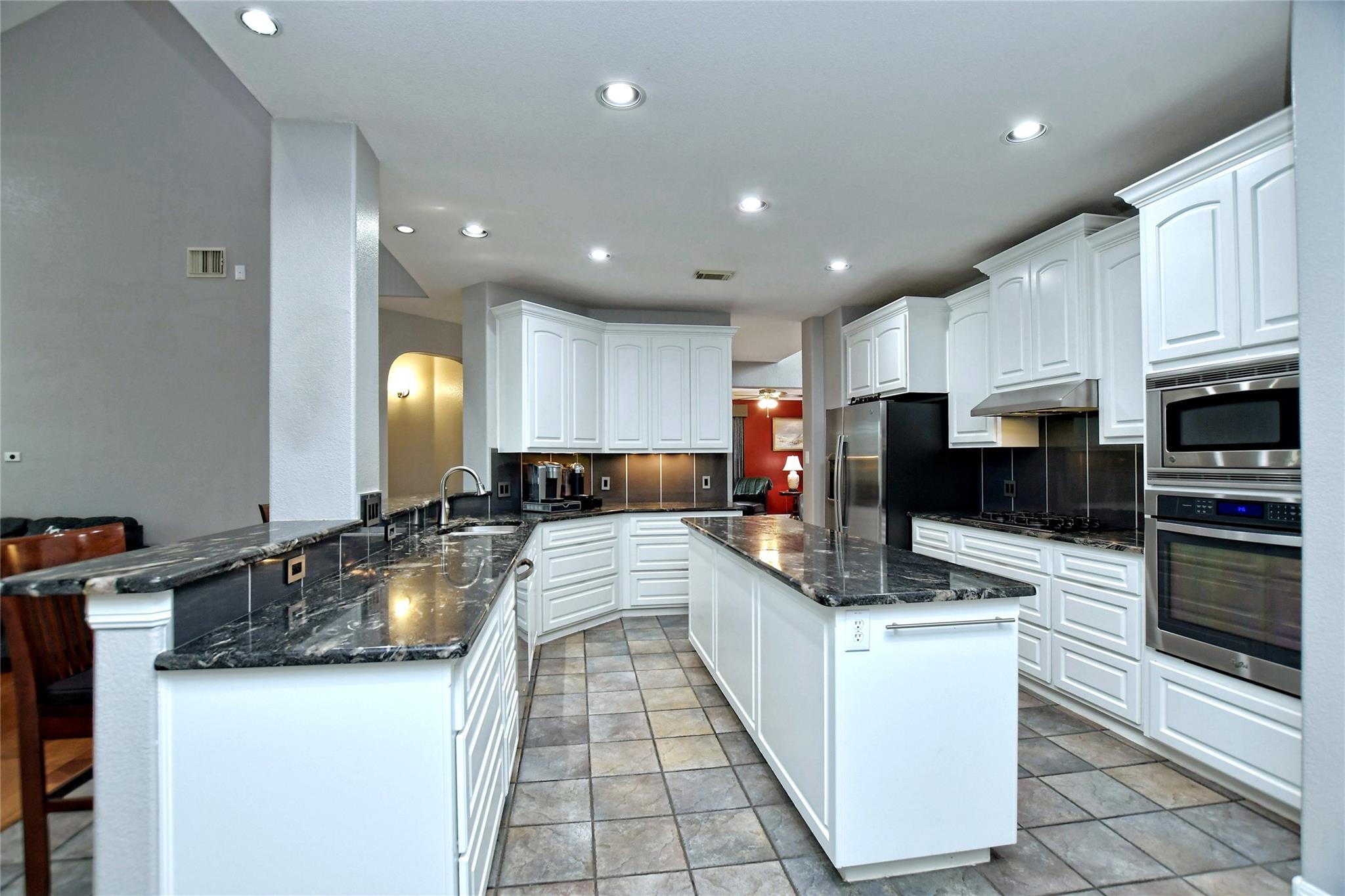 1320 Becca Teal Pl, Round Rock, TX 78681