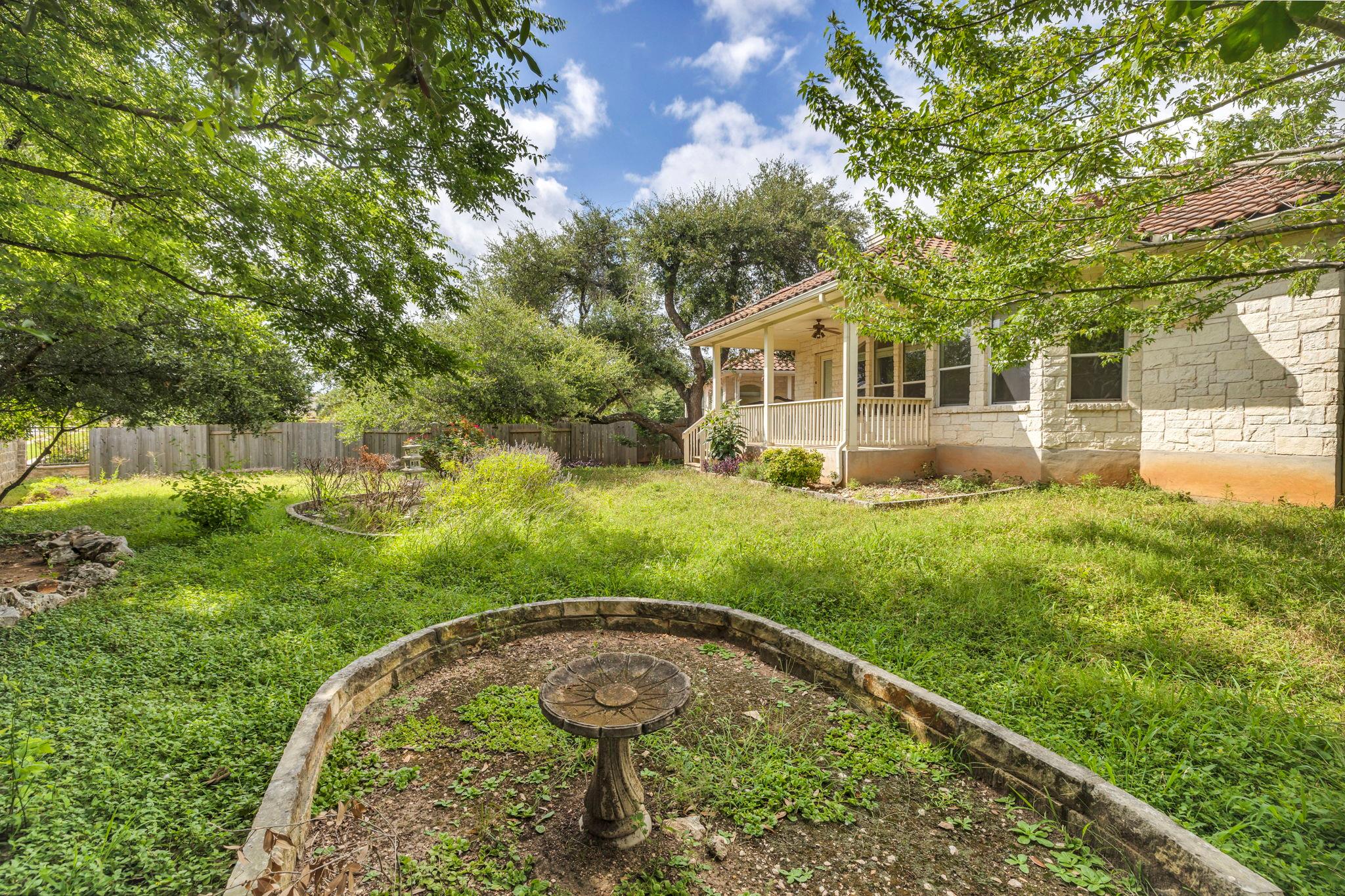 15220 Interlachen Dr, Austin, TX 78717