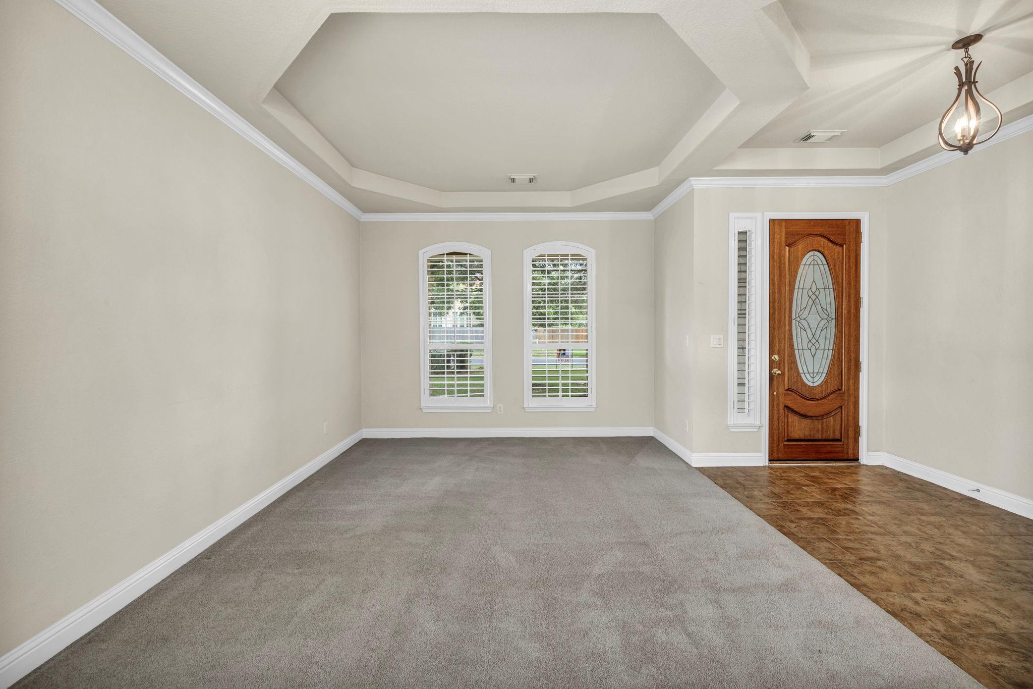 15220 Interlachen Dr, Austin, TX 78717