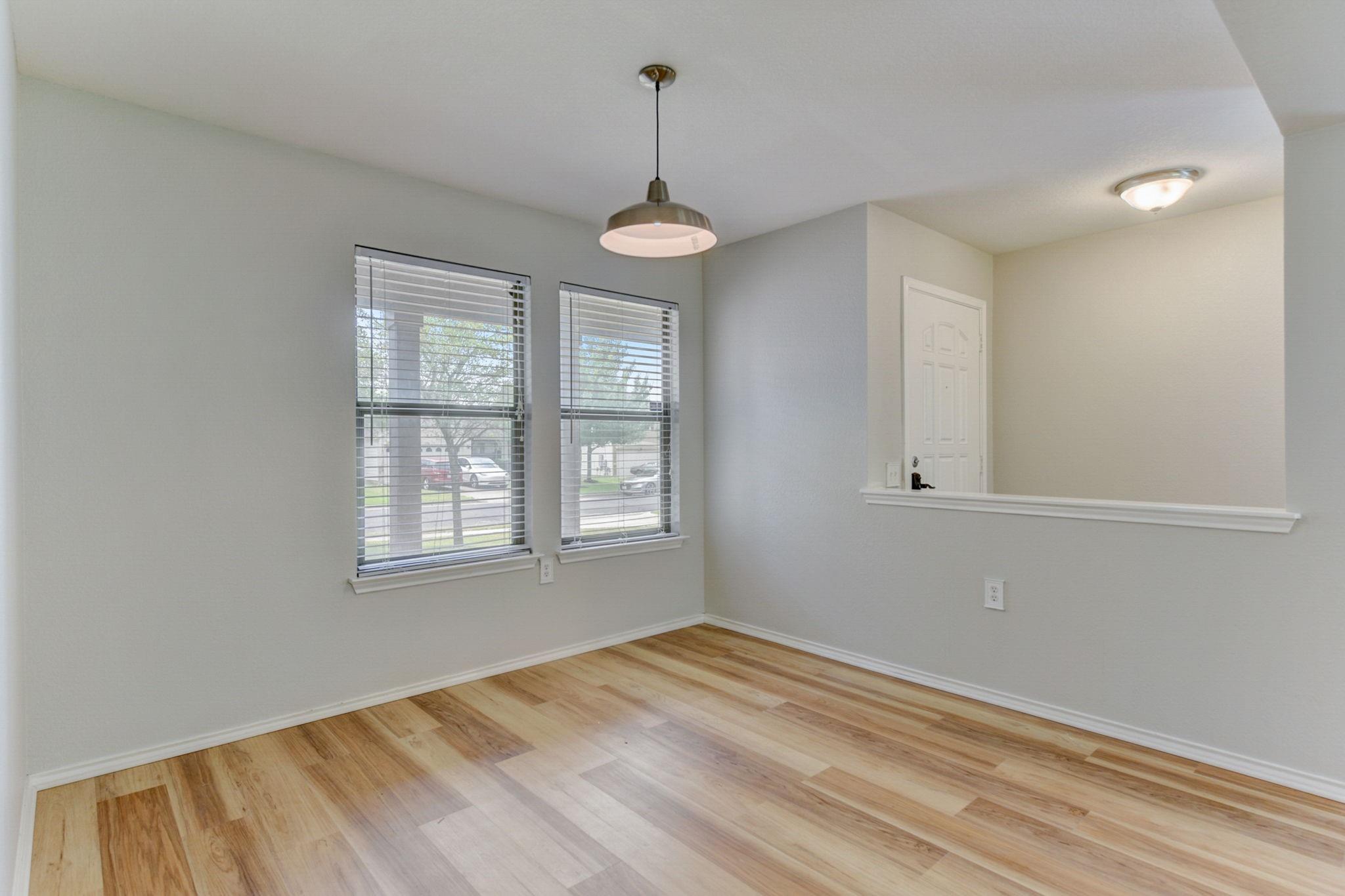 5111 N Hearsey Dr, Austin, TX 78744