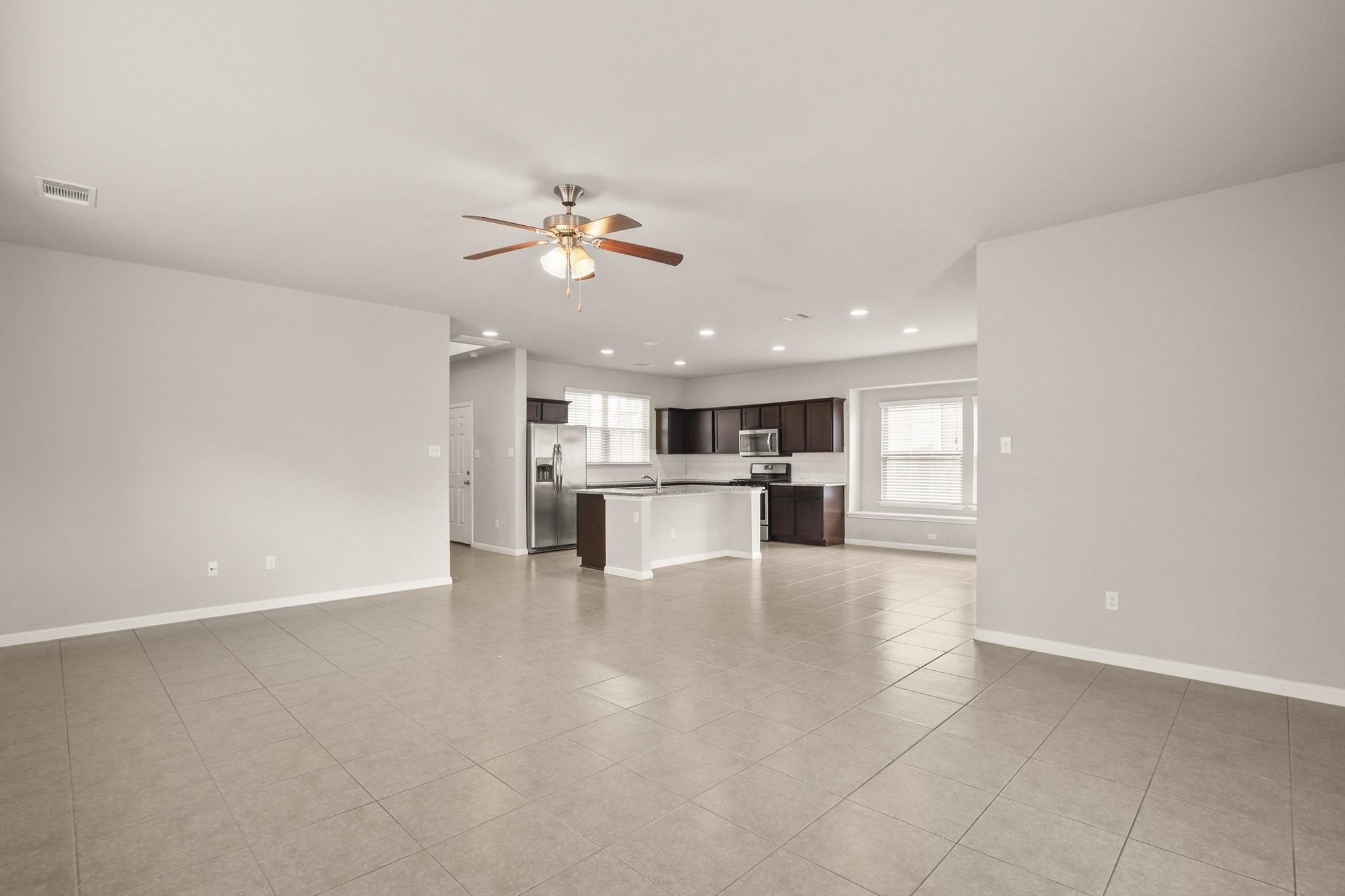 440 Canadian Springs Dr, Leander, TX 78641