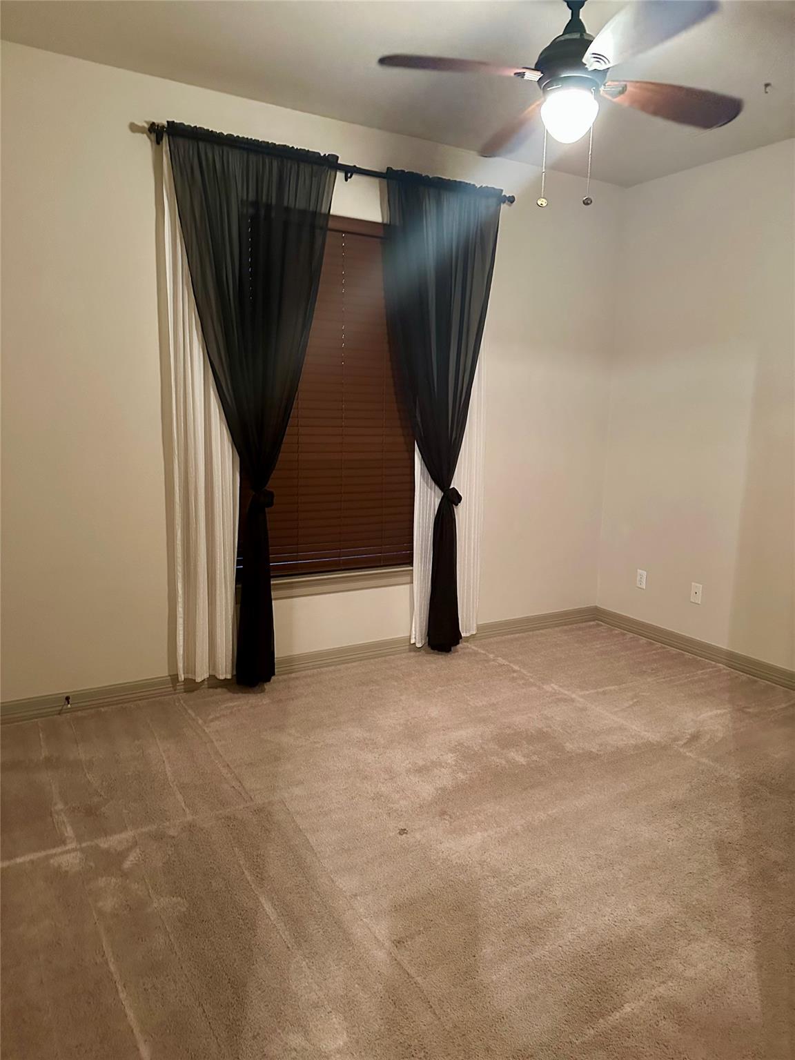 15105 Cavalier Canyon Dr, Lakeway, TX 78734