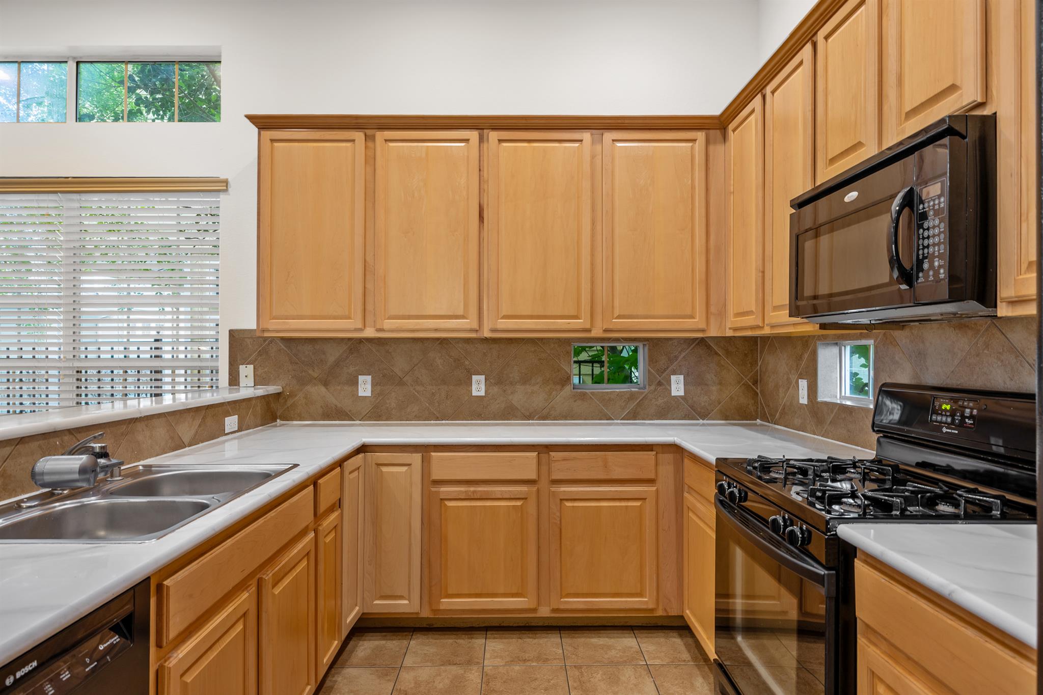 6704 Menchaca Rd # 43, Austin, TX 78745