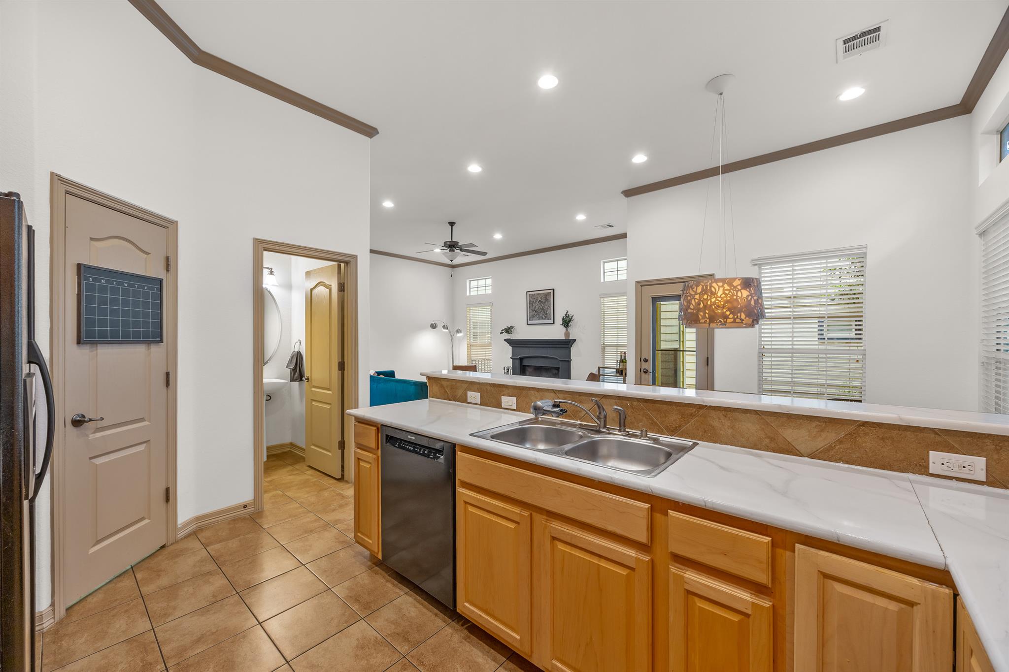 6704 Menchaca Rd # 43, Austin, TX 78745