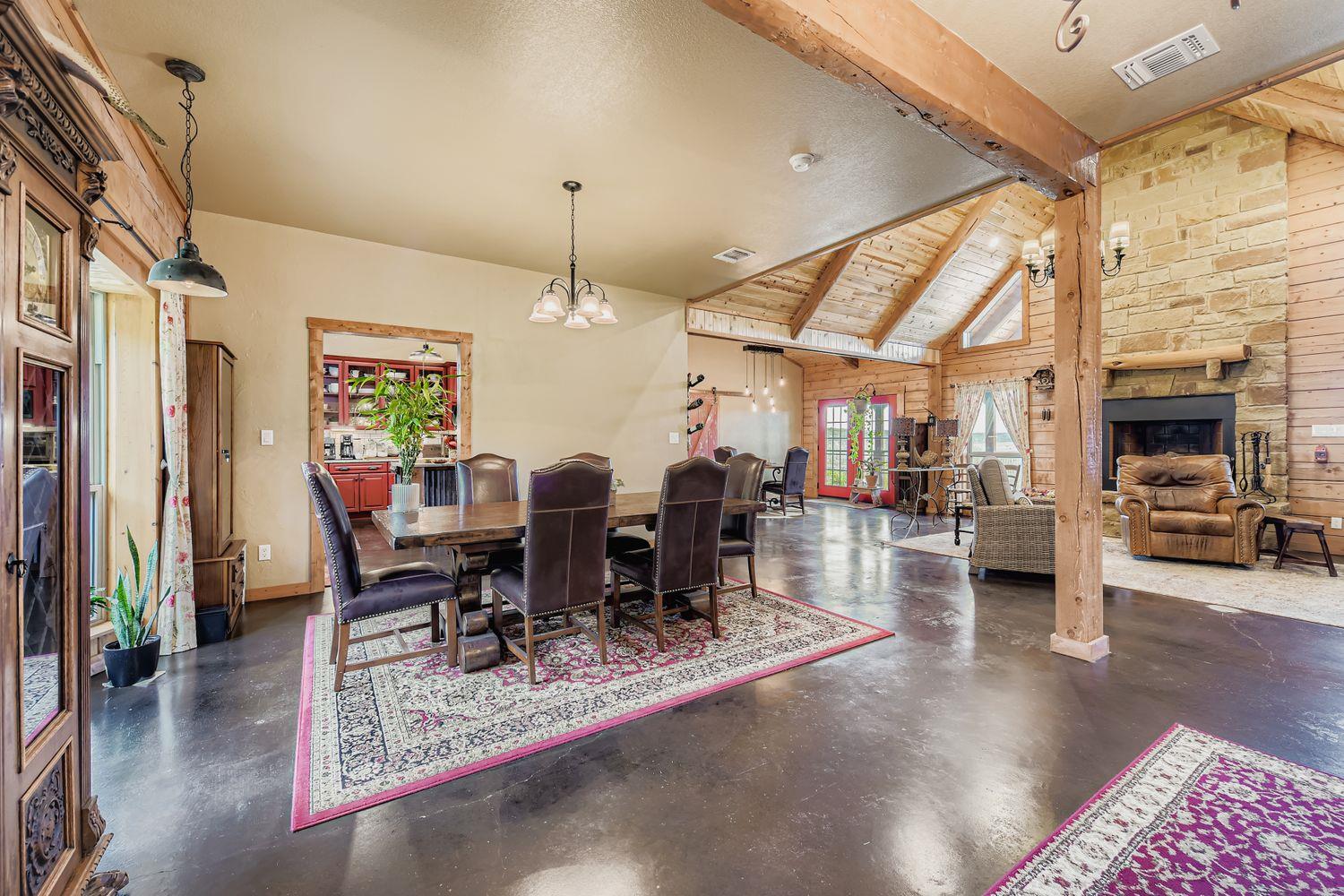 2201 Whitewater Dr, Bertram, TX 78605