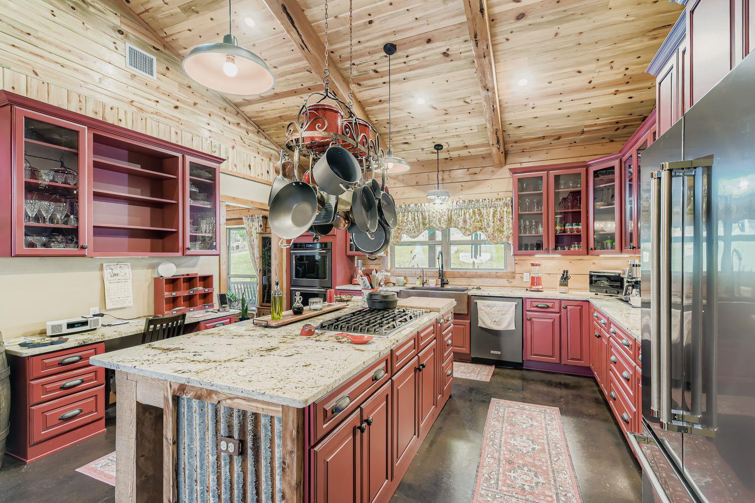 2201 Whitewater Dr, Bertram, TX 78605