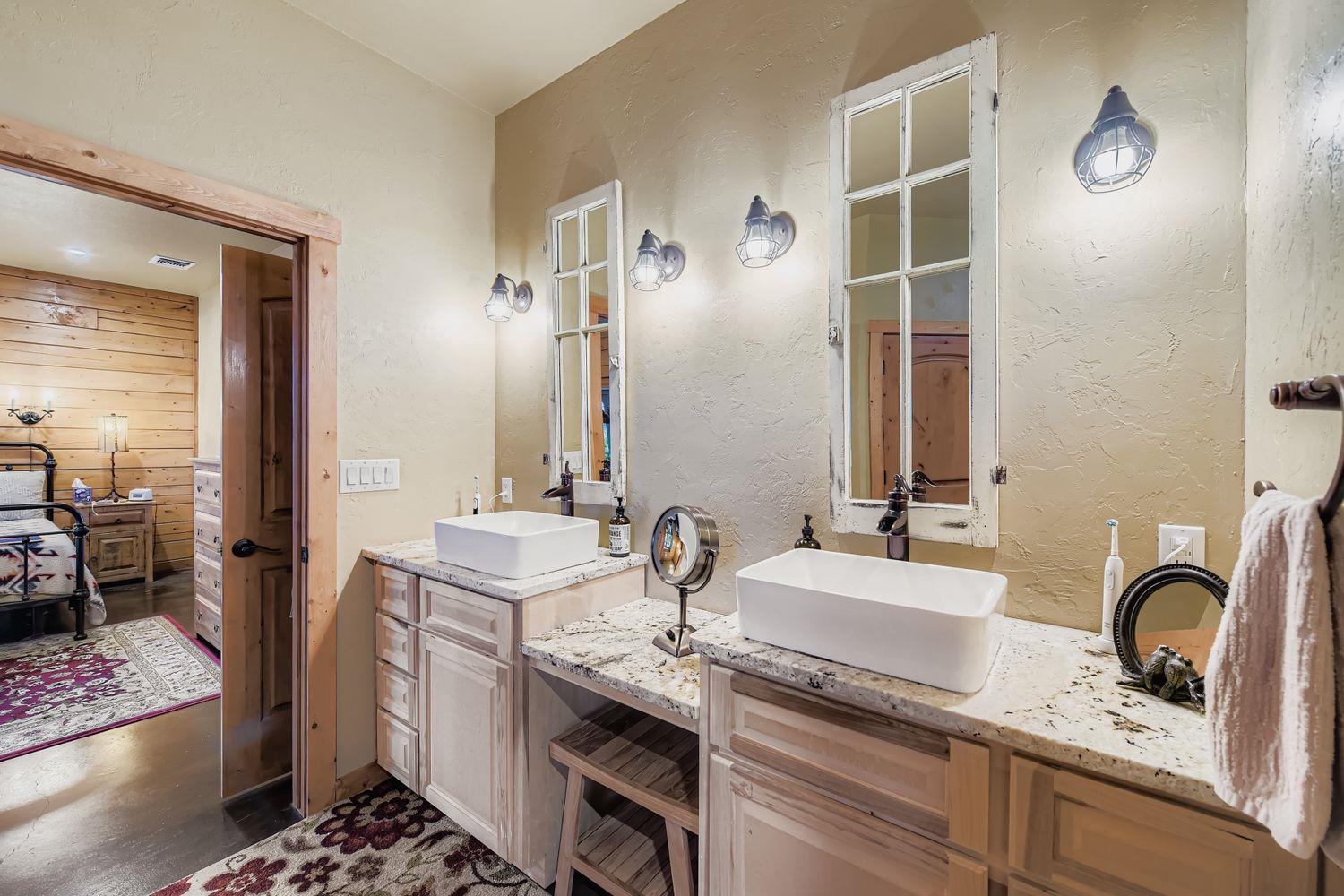 2201 Whitewater Dr, Bertram, TX 78605