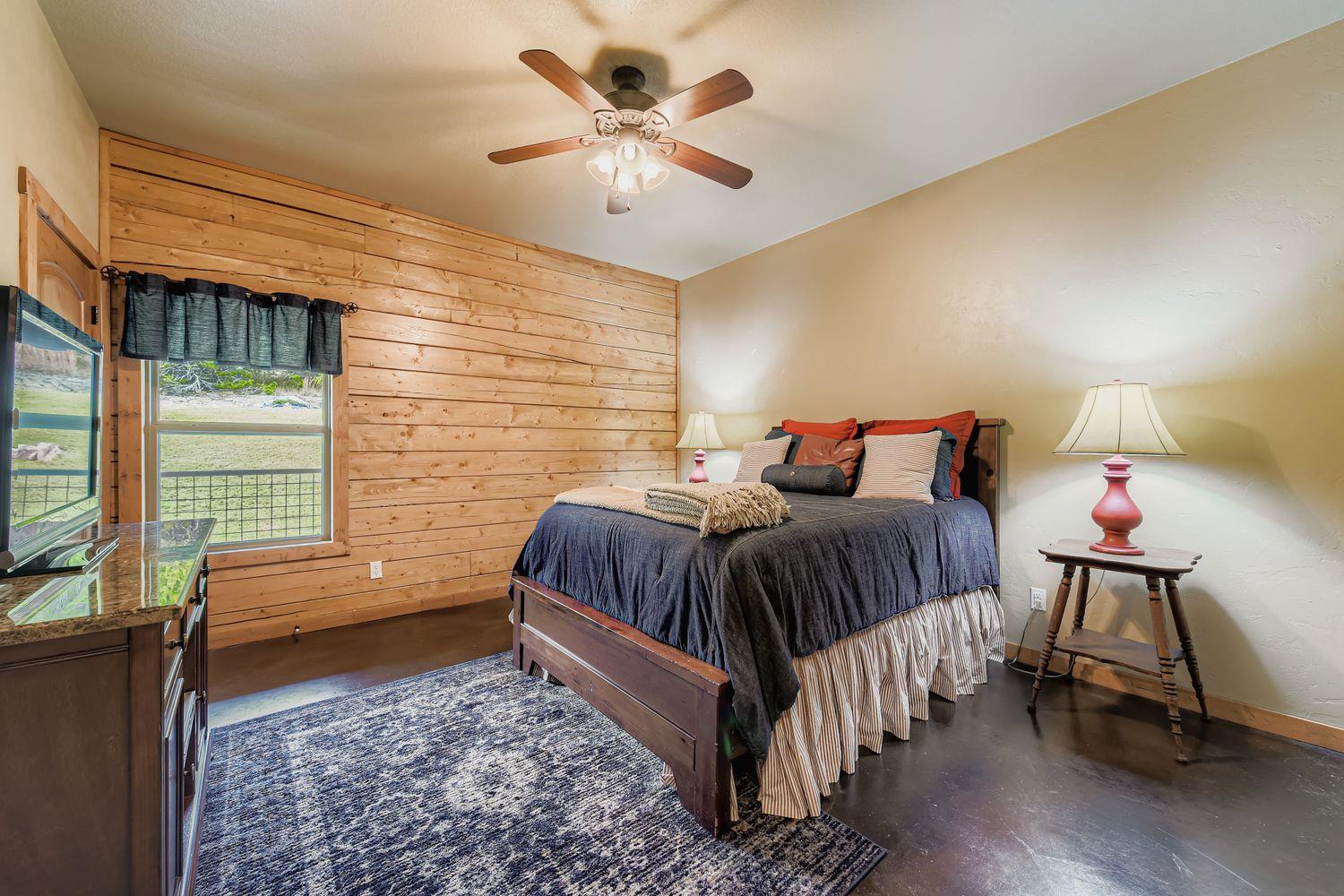 2201 Whitewater Dr, Bertram, TX 78605