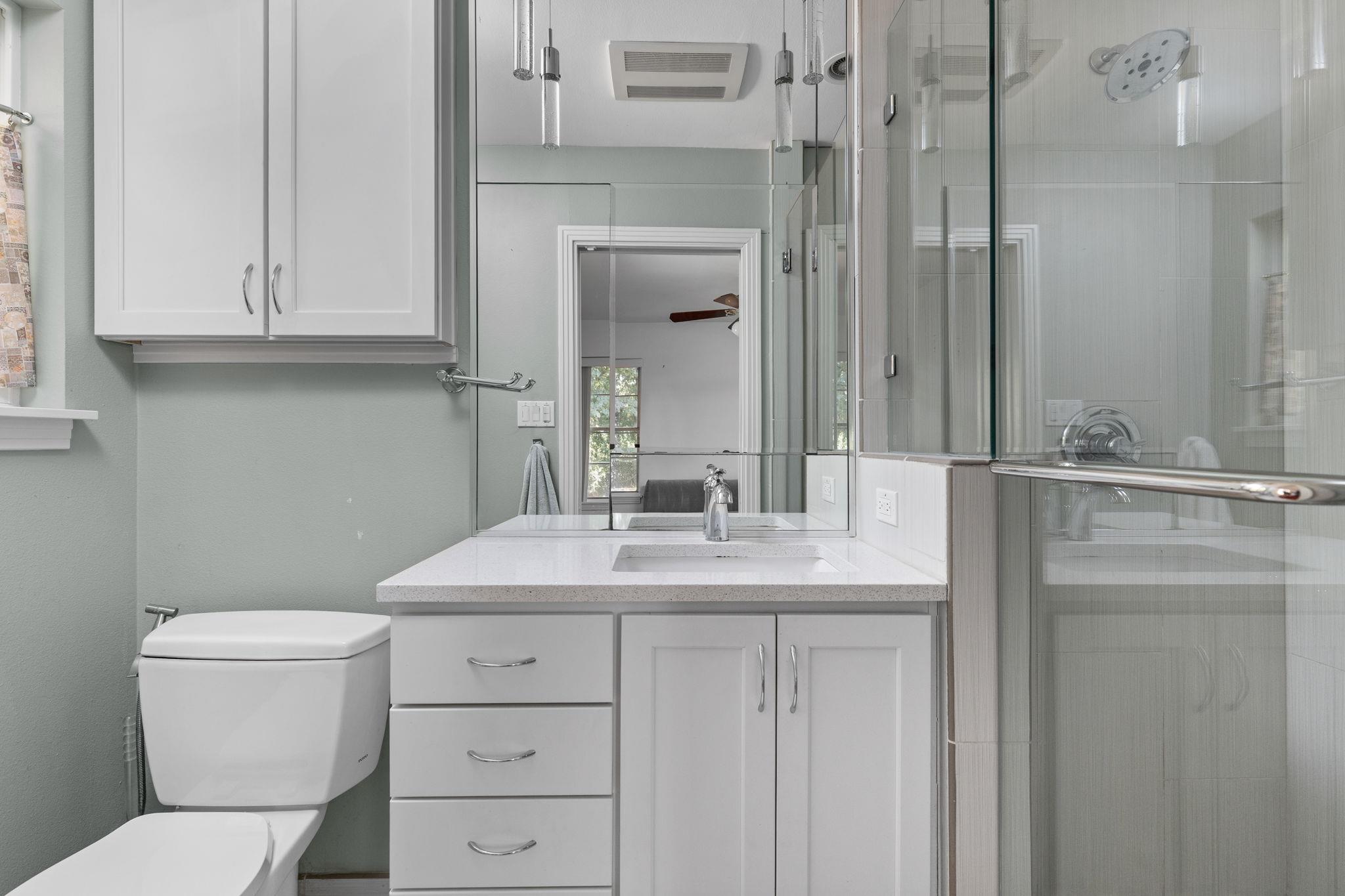 1105 Alegria Rd, Austin, TX 78757