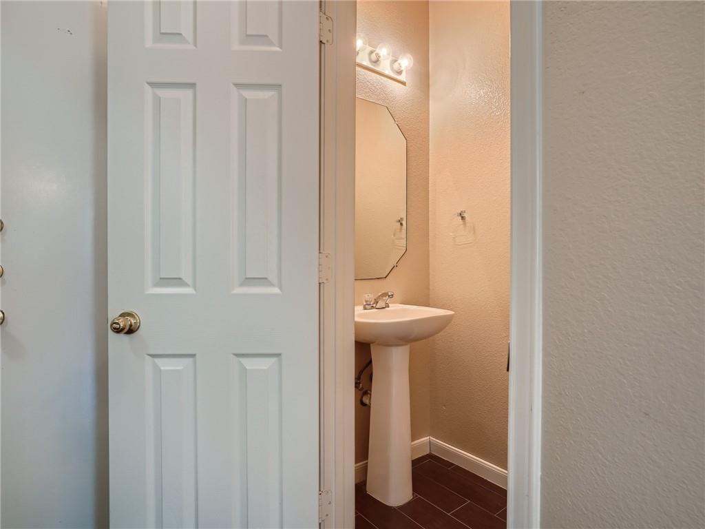 13913 Harris Ridge Blvd # B, Pflugerville, TX 78660