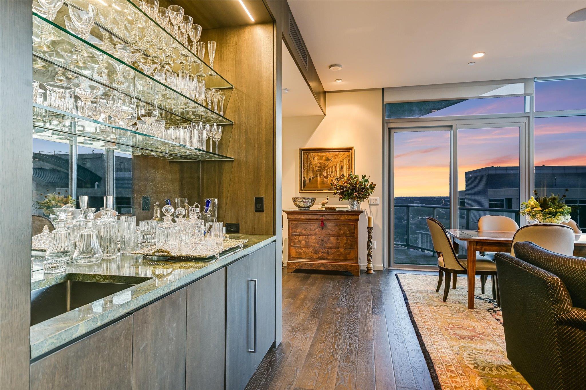 200 Congress Ave # 35AC, Austin, TX 78701