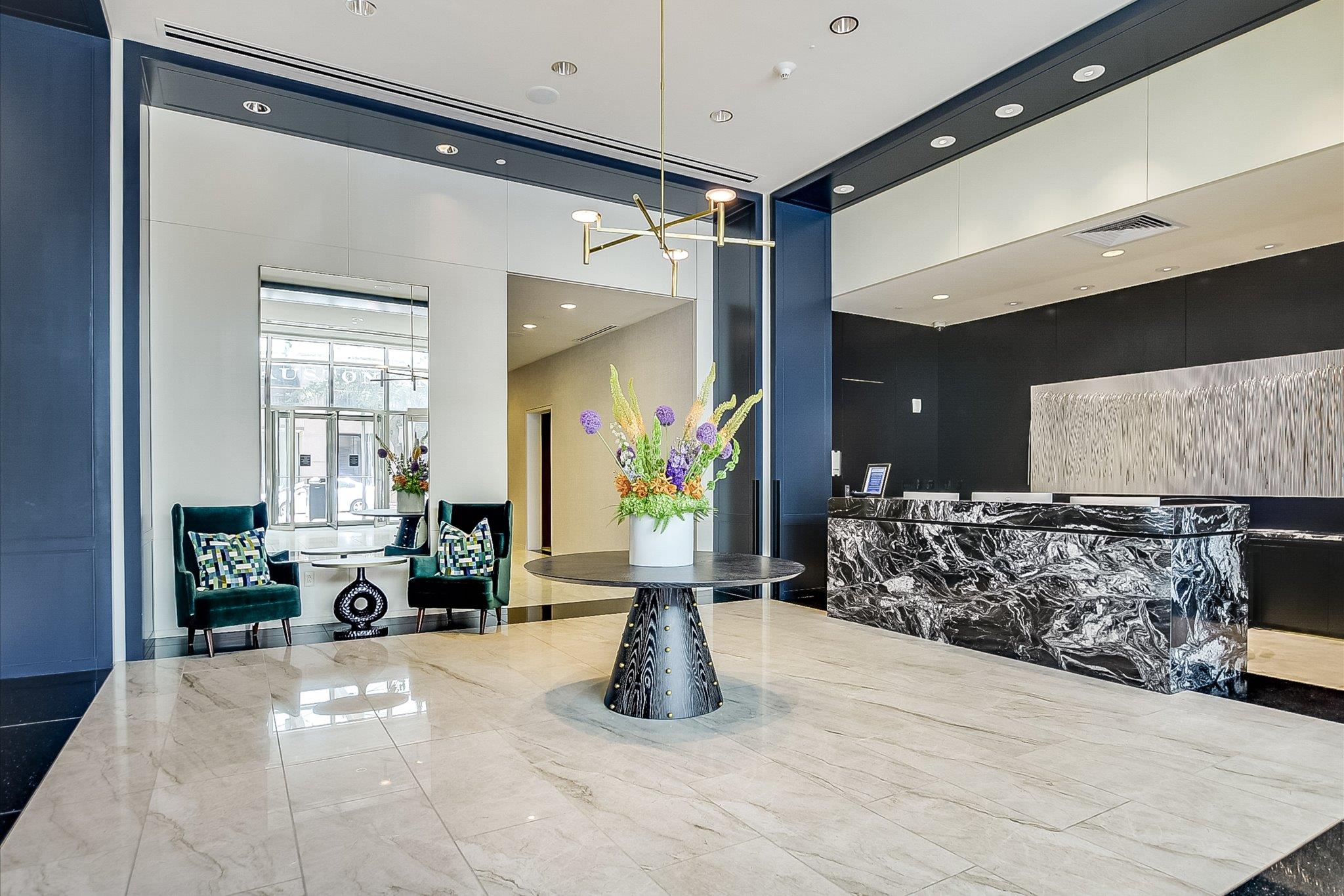 200 Congress Ave # 35AC, Austin, TX 78701