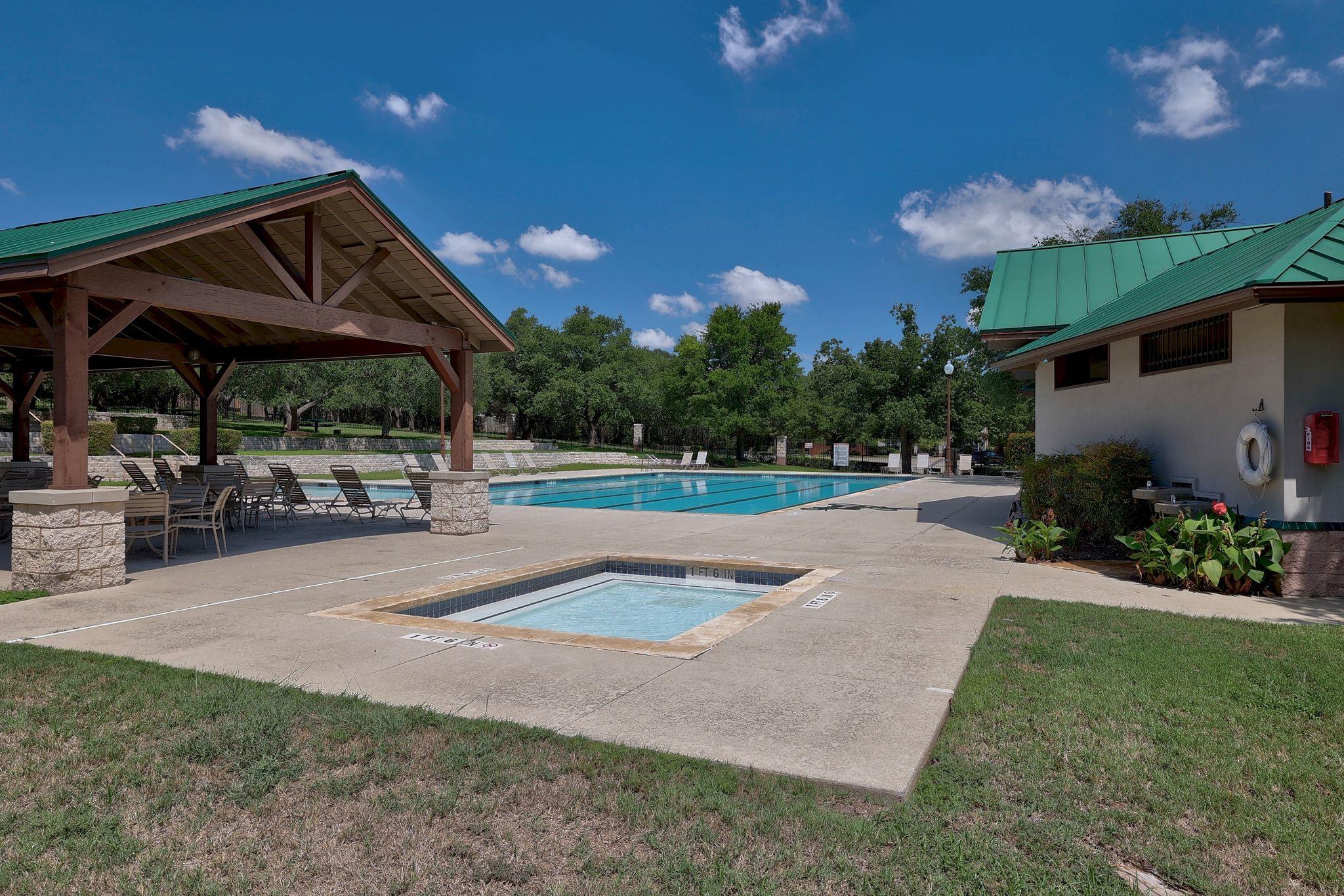 112 S Lynnwood Trl, Cedar Park, TX 78613