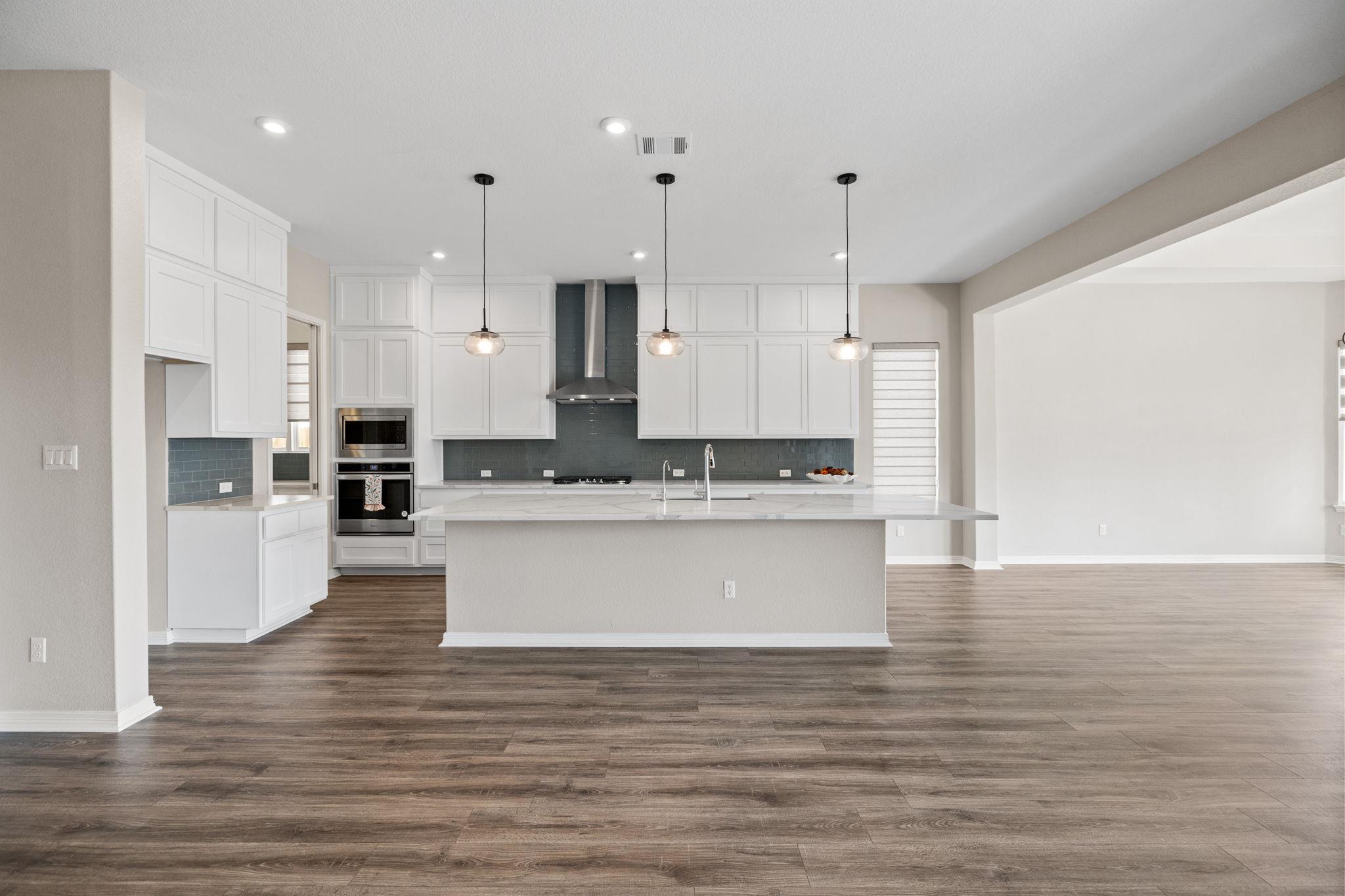 2116 Mar Vista Ln, Leander, TX 78641