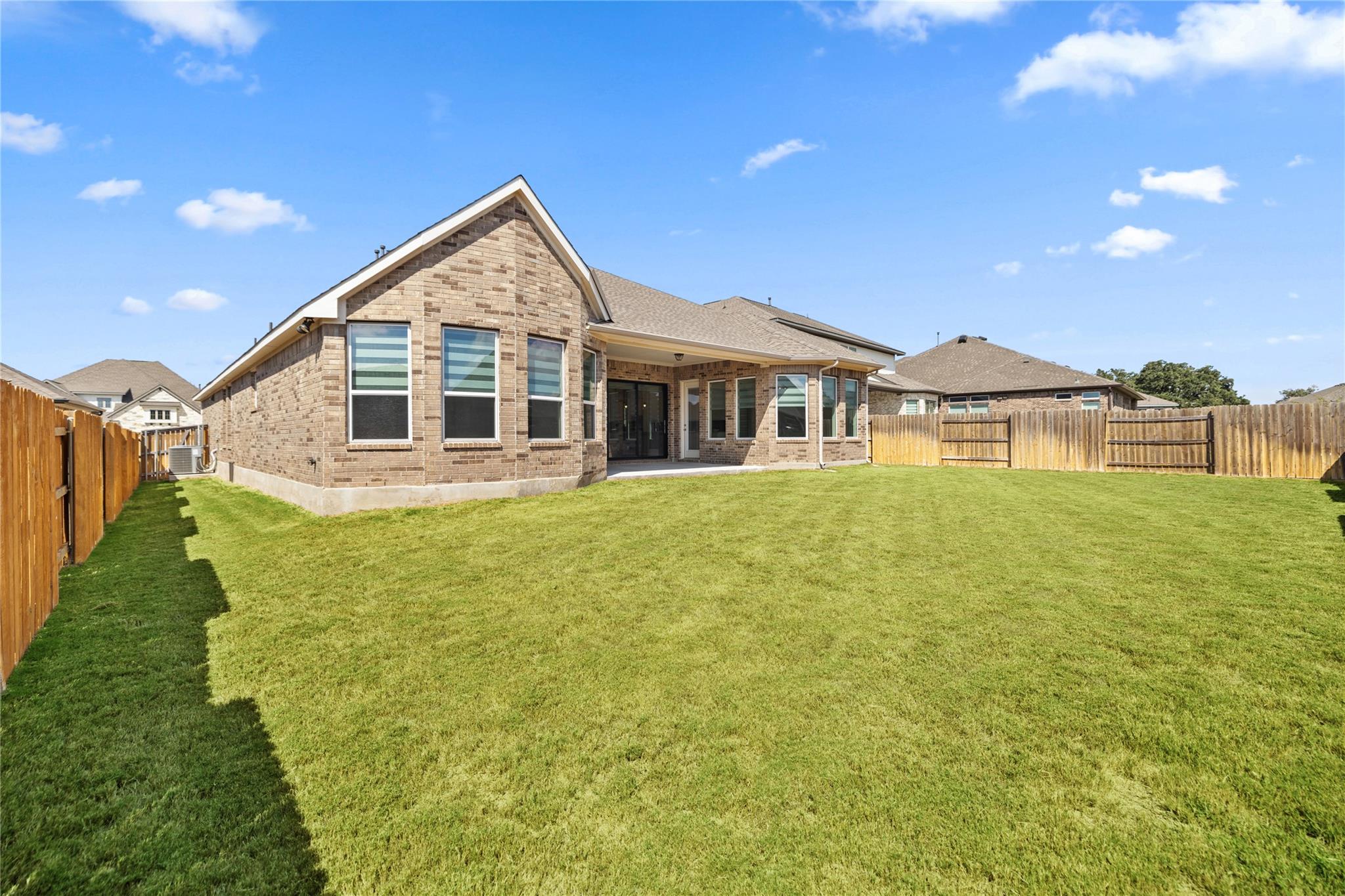 2116 Mar Vista Ln, Leander, TX 78641