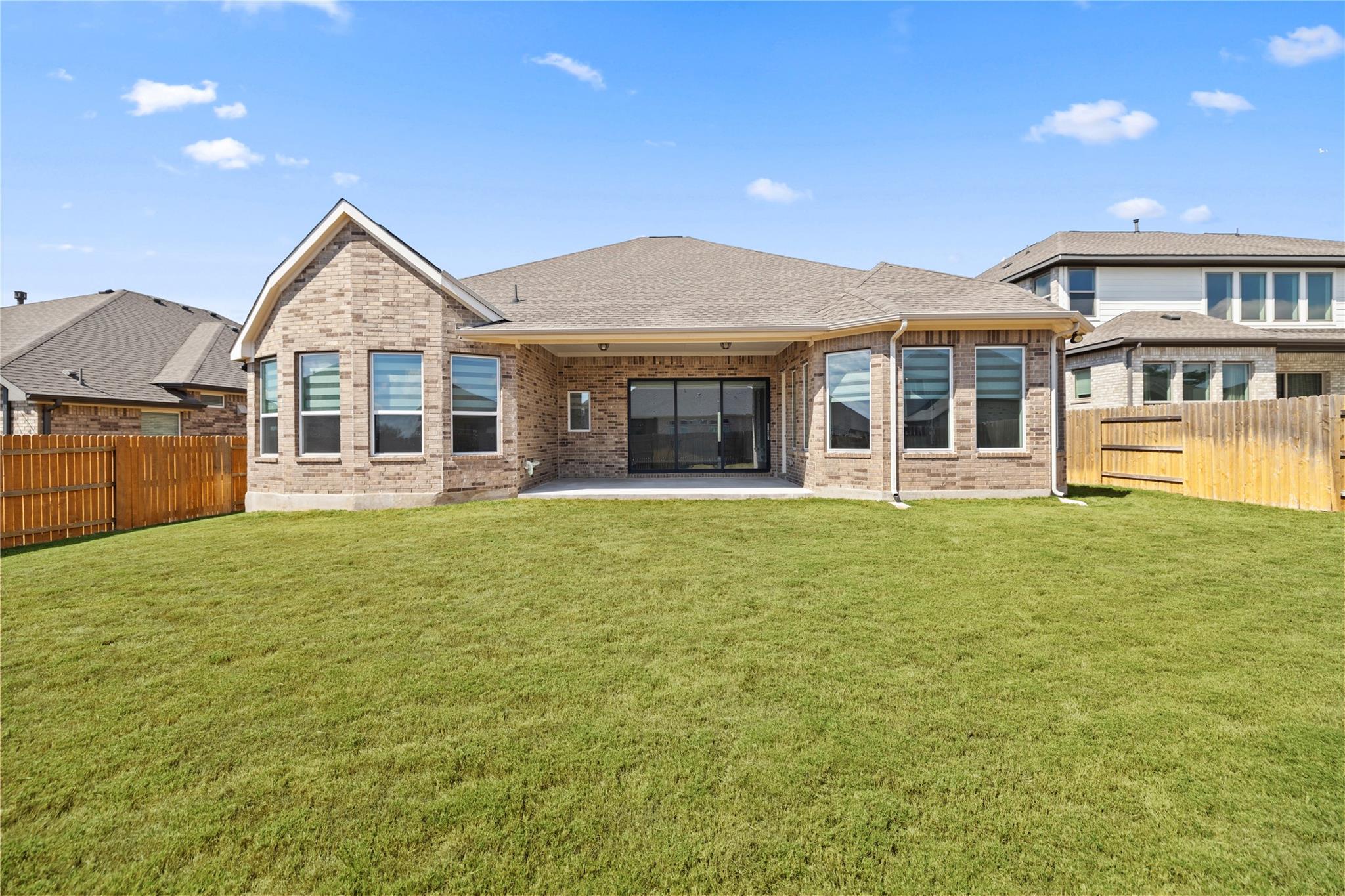 2116 Mar Vista Ln, Leander, TX 78641