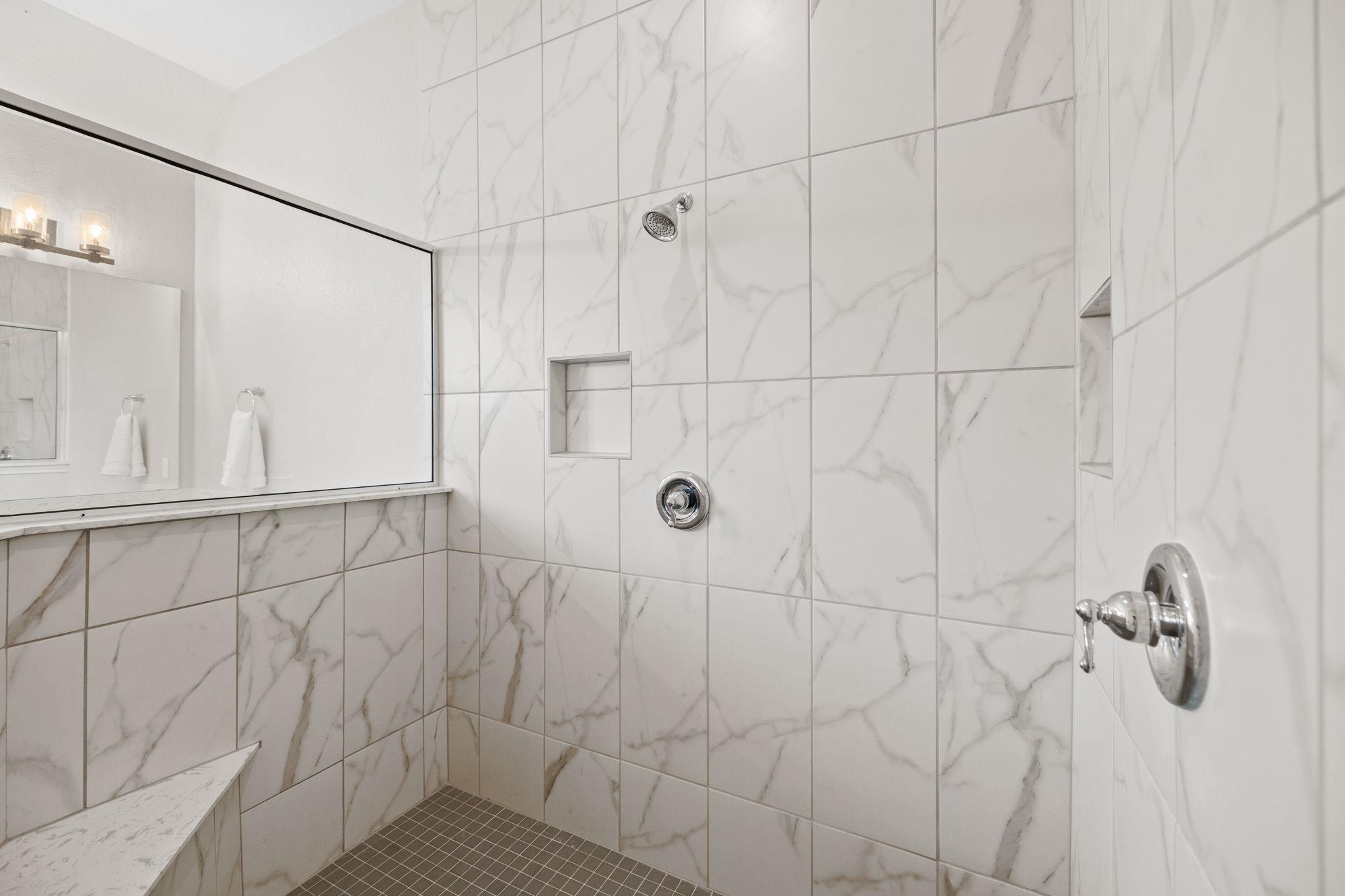 2116 Mar Vista Ln, Leander, TX 78641