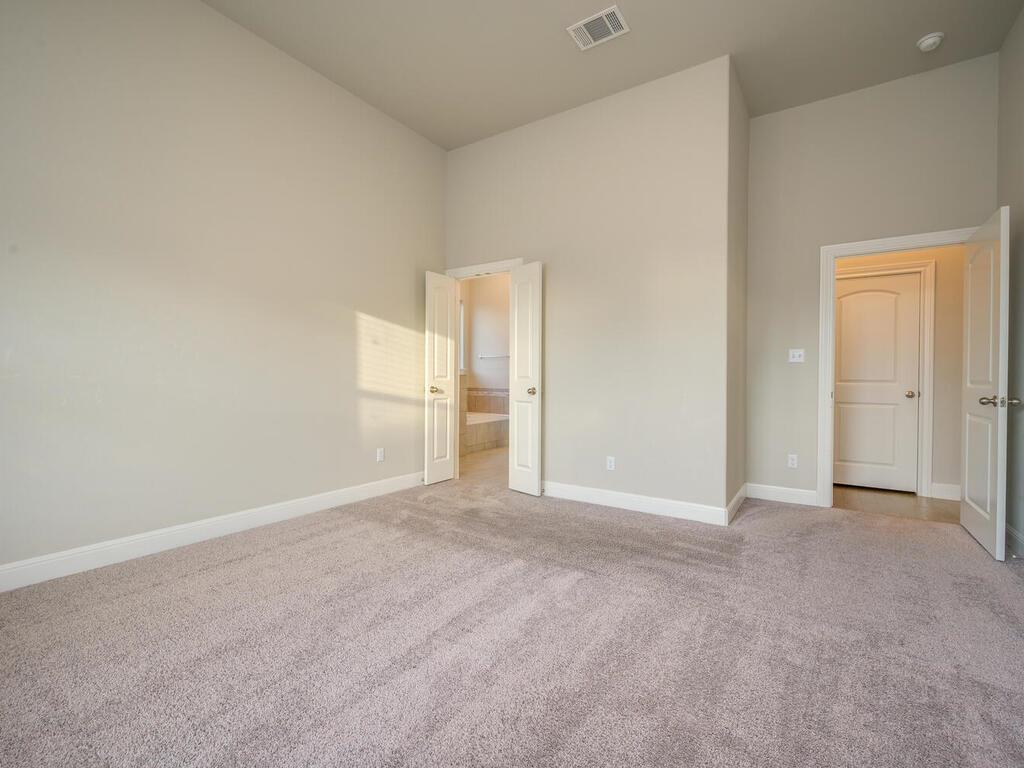 2905 Coral Valley Dr, Leander, TX 78641