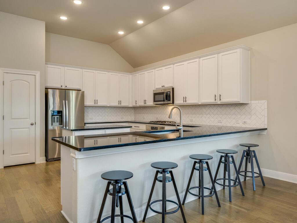 2905 Coral Valley Dr, Leander, TX 78641