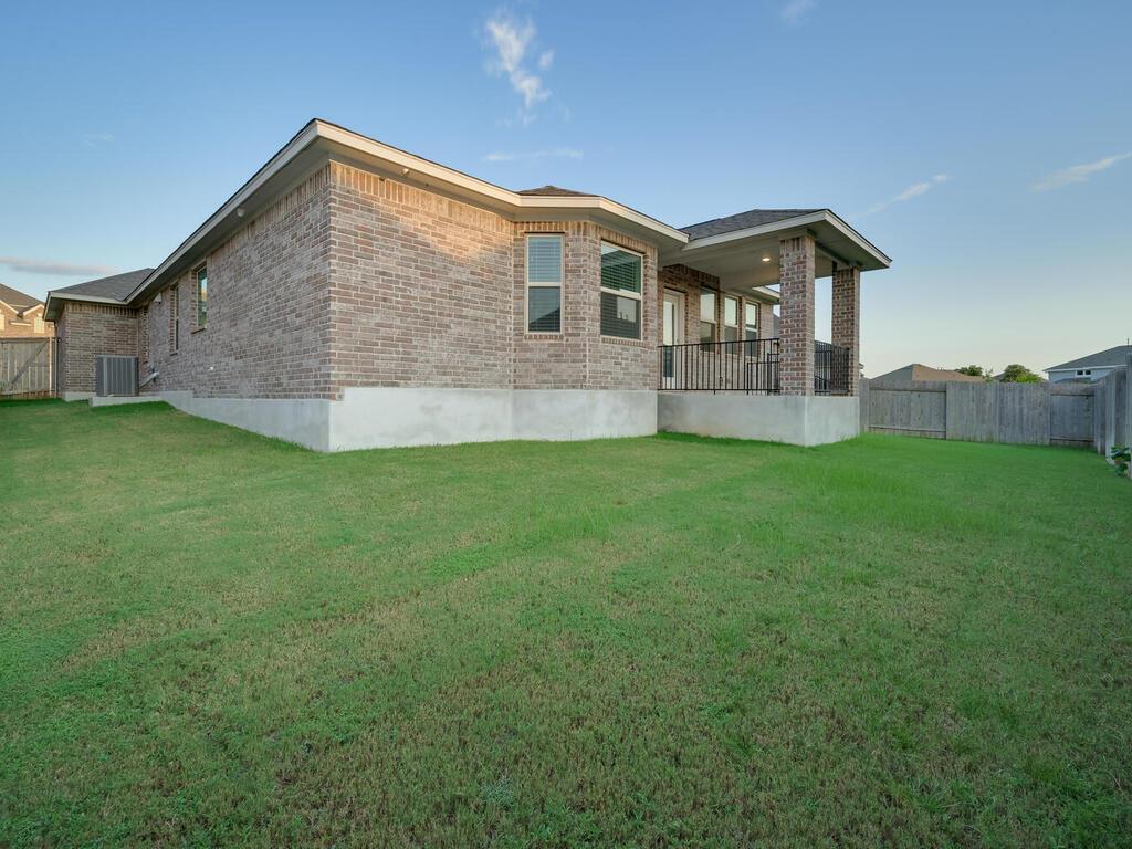 2905 Coral Valley Dr, Leander, TX 78641
