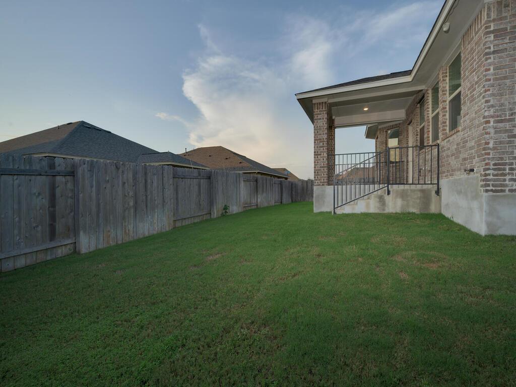 2905 Coral Valley Dr, Leander, TX 78641