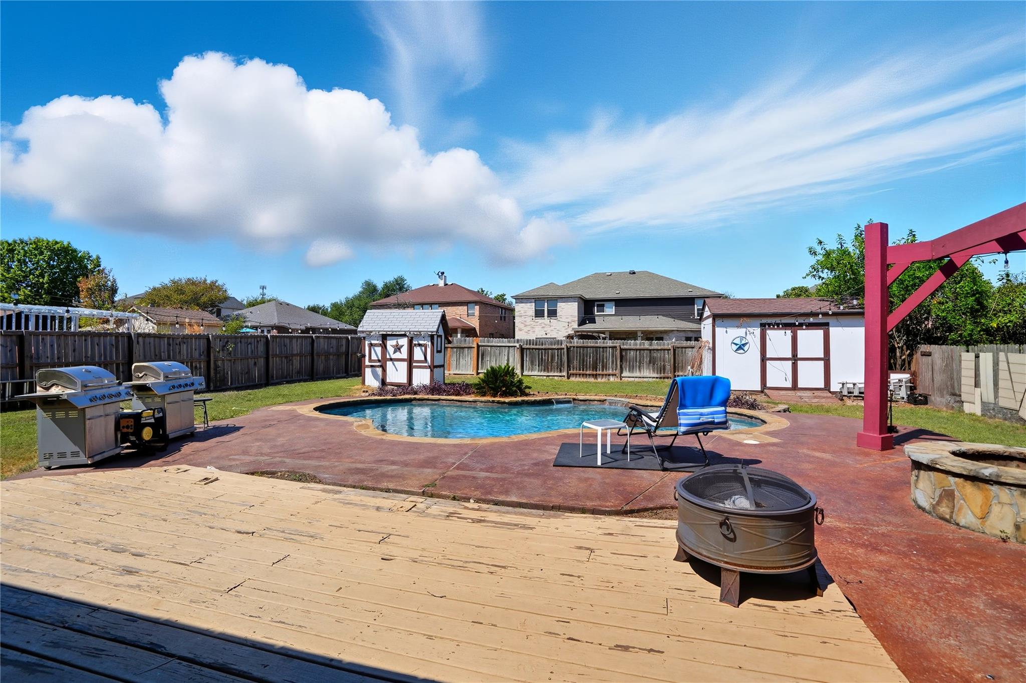 402 Red Tailed Hawk Dr, Pflugerville, TX 78660