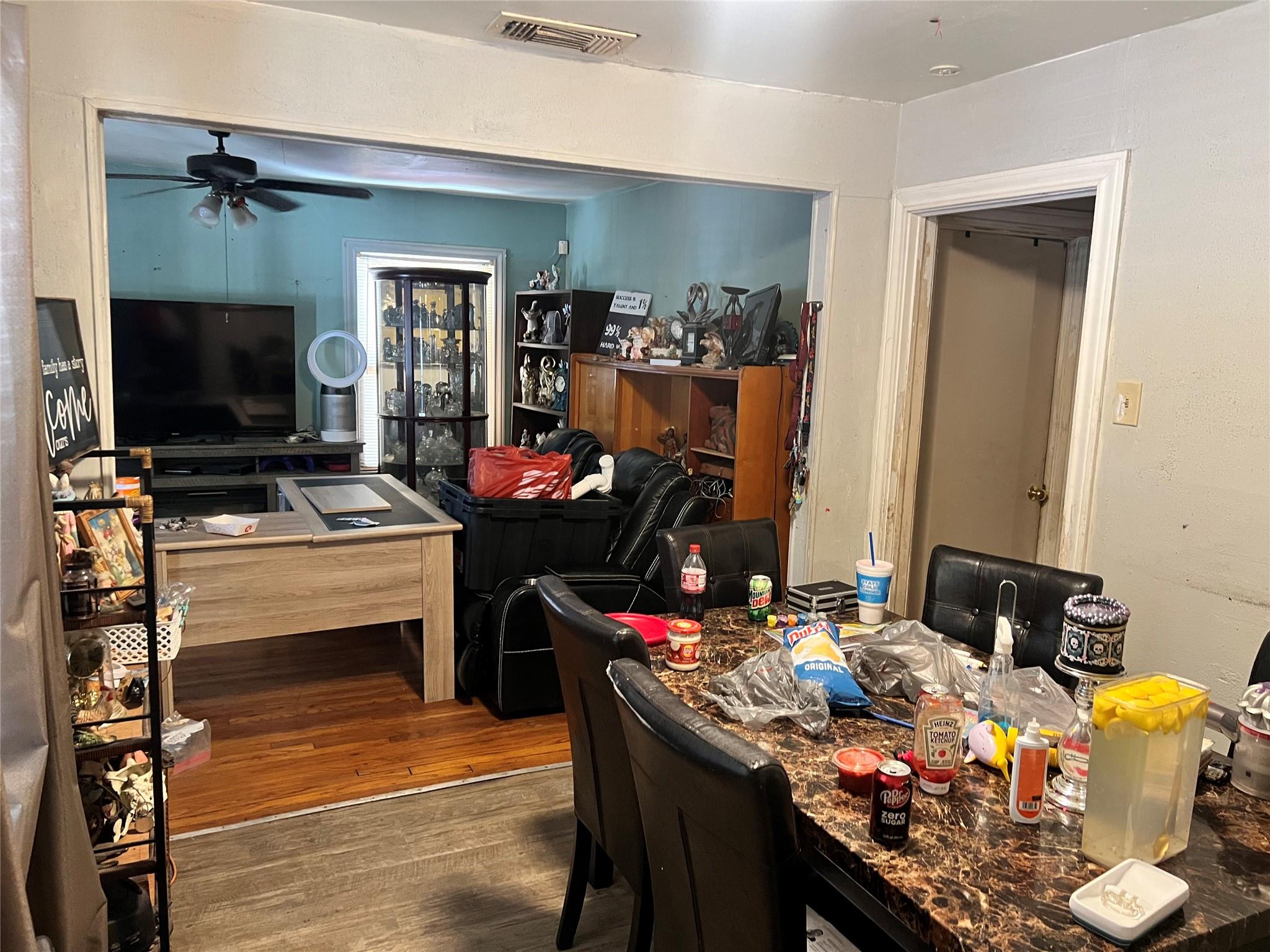 306 Burcham Ave, San Antonio, TX 78221