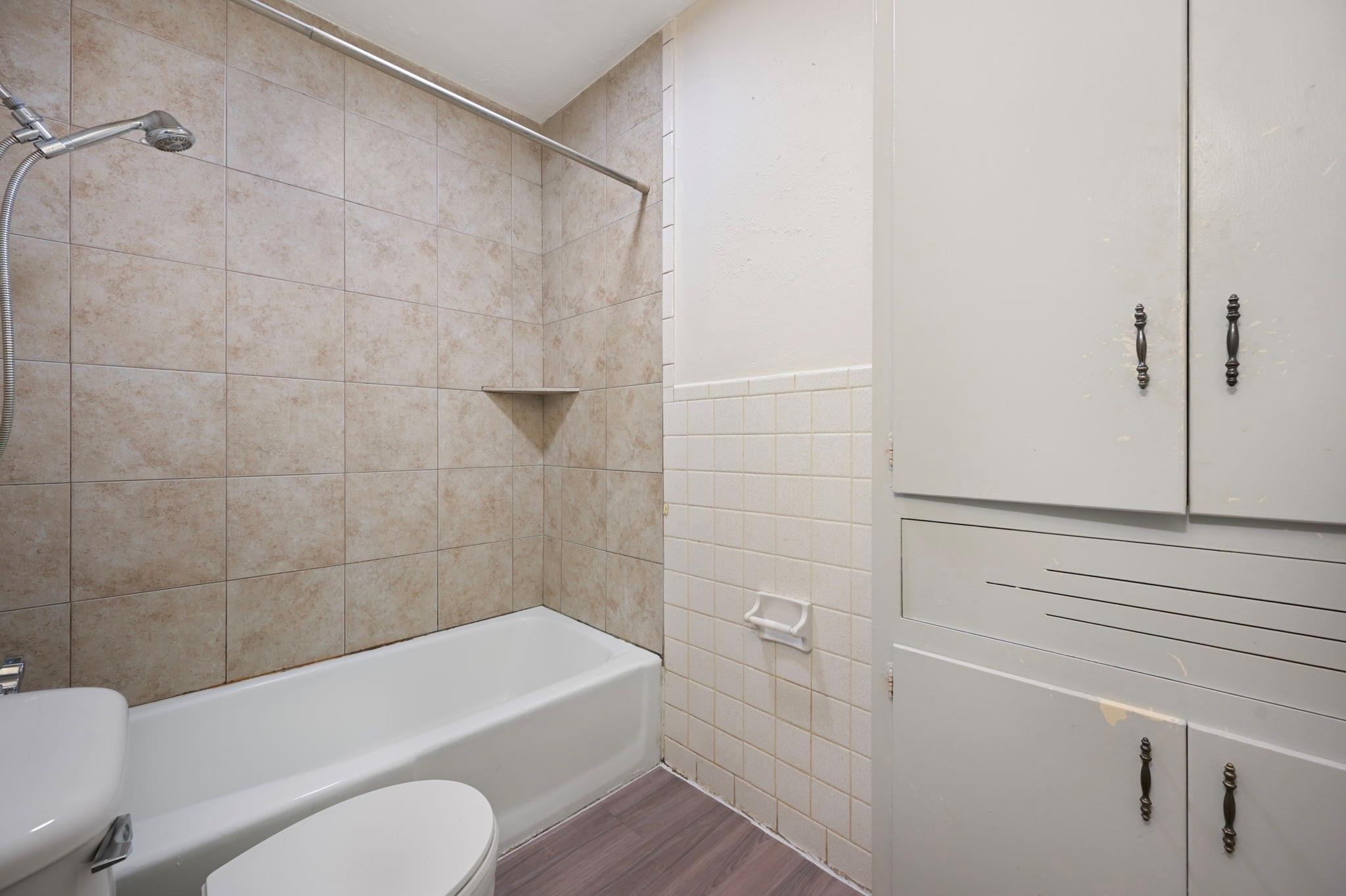 1815 Ohlen Rd # A, Austin, TX 78757