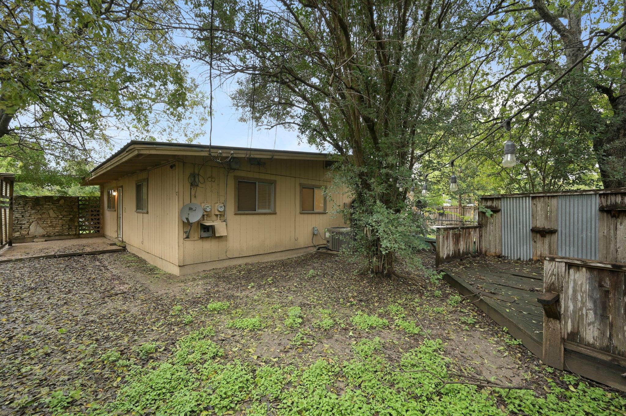 1815 Ohlen Rd # A, Austin, TX 78757