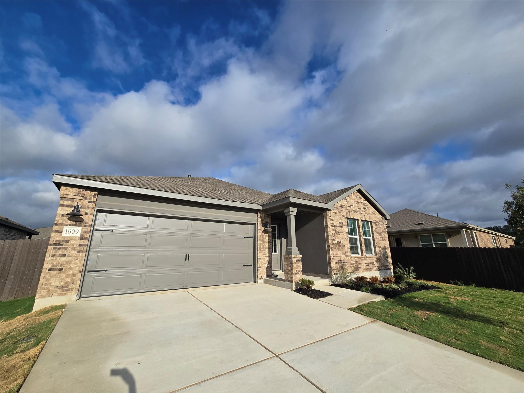 1609 Boggy Creek Ranch Rd, Georgetown, TX 78628