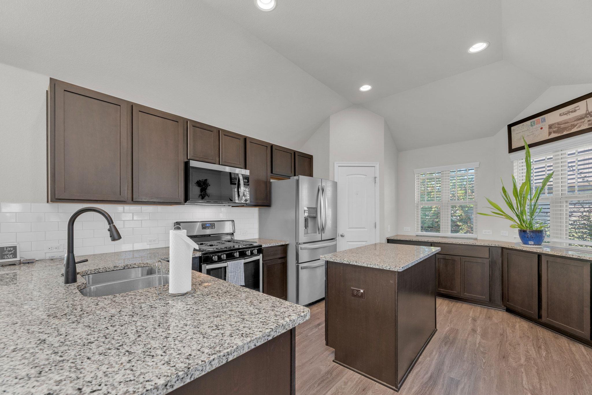 17913 Lungo St, Pflugerville, TX 78660