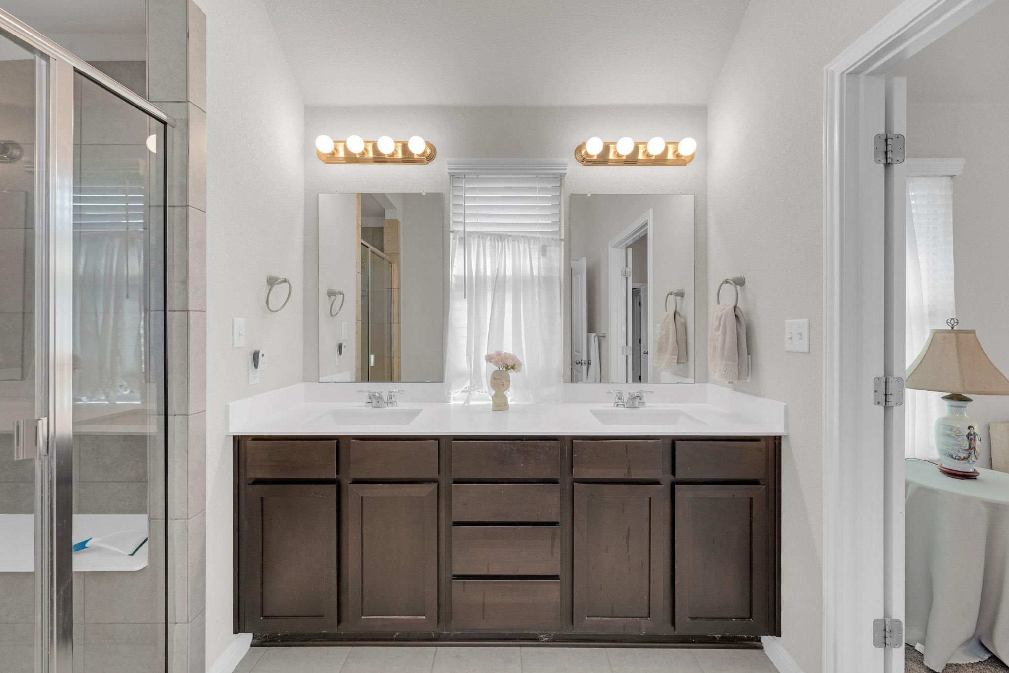 17913 Lungo St, Pflugerville, TX 78660