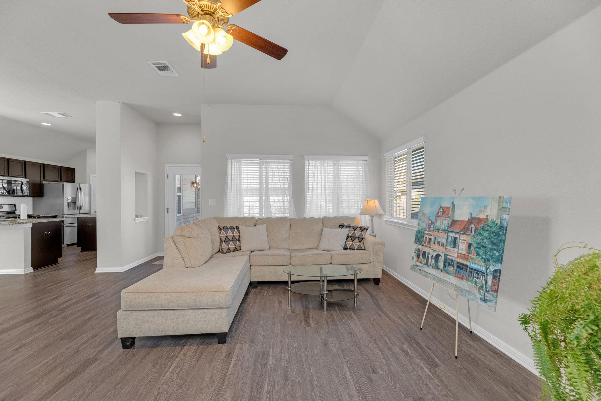 17913 Lungo St, Pflugerville, TX 78660