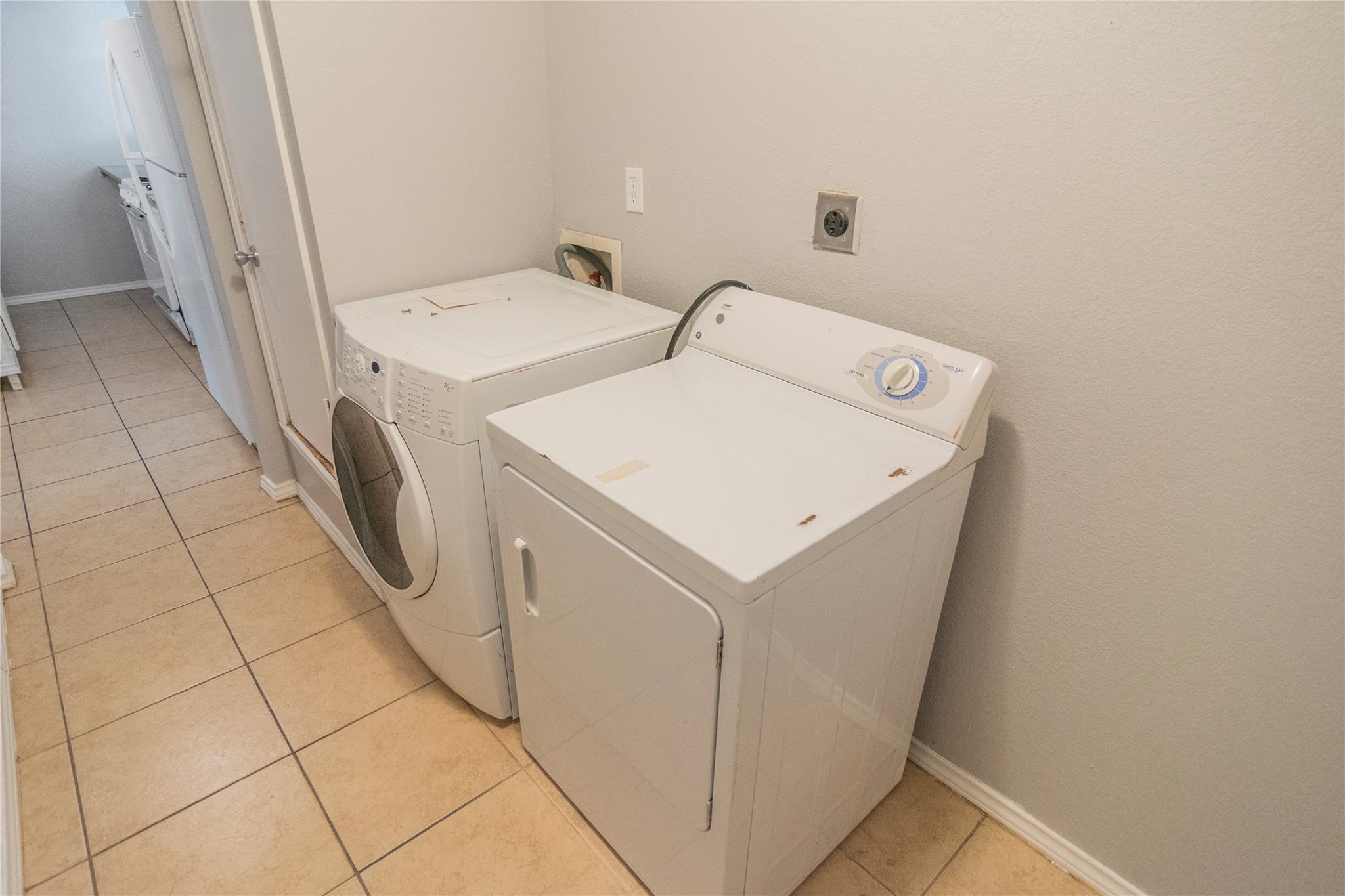 2913 E 51st St # B, Austin, TX 78723