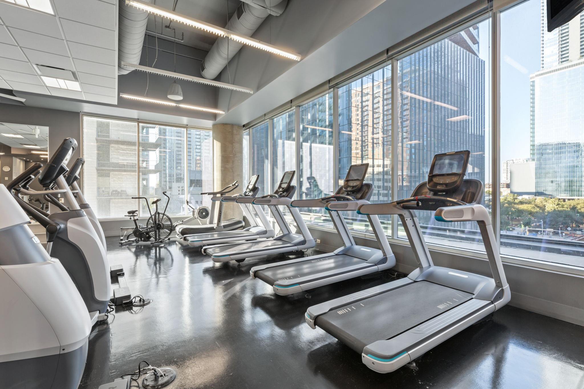 210 Lavaca St # 1902, Austin, TX 78701