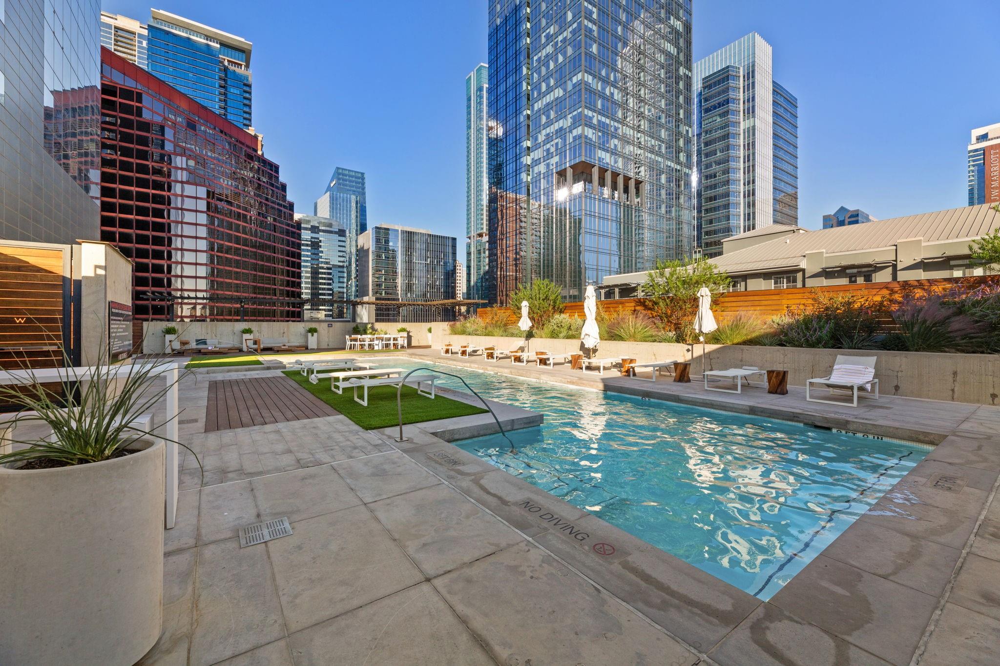 210 Lavaca St # 1902, Austin, TX 78701