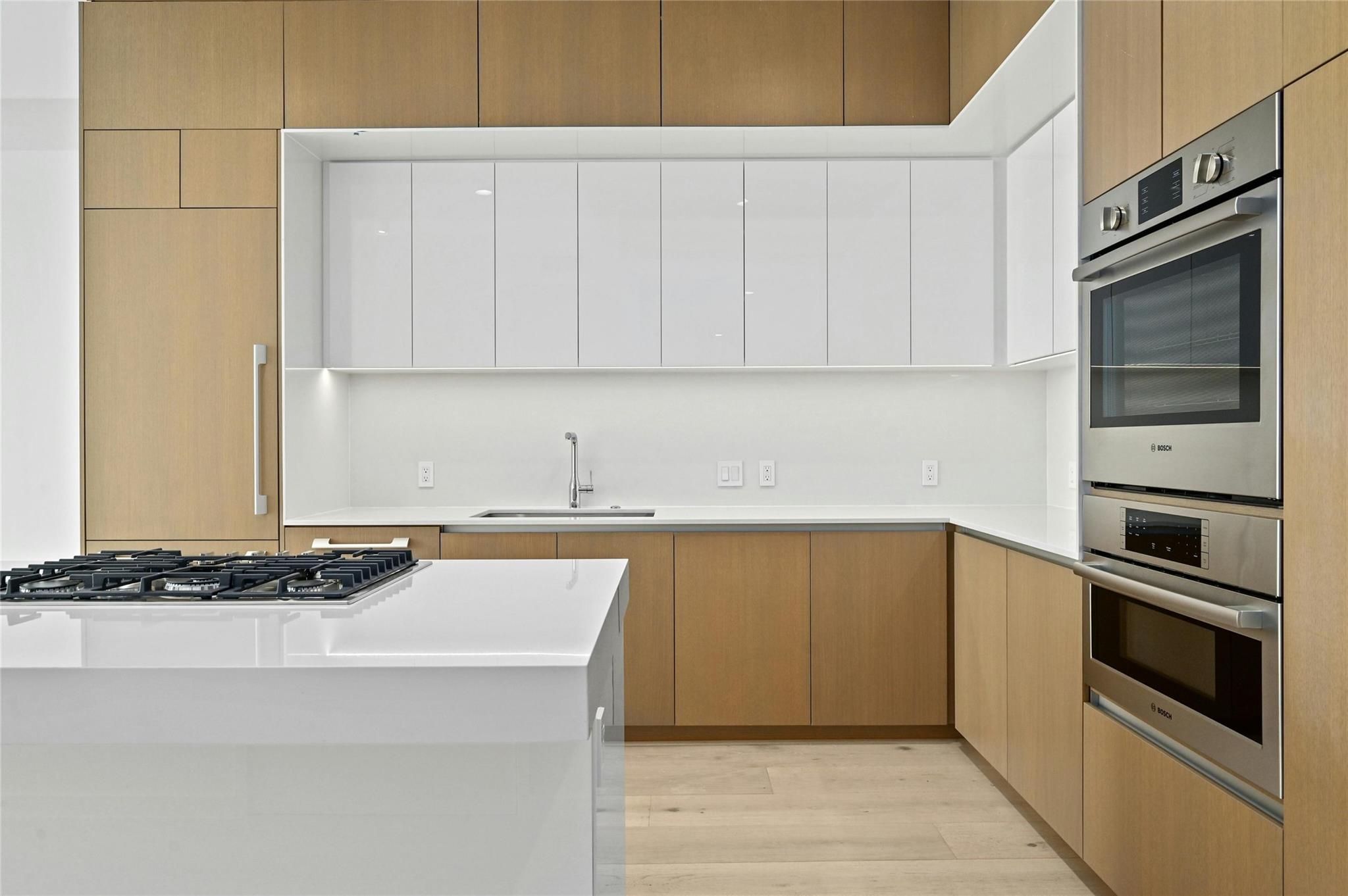 313 W 17th St # 2103, Austin, TX 78701