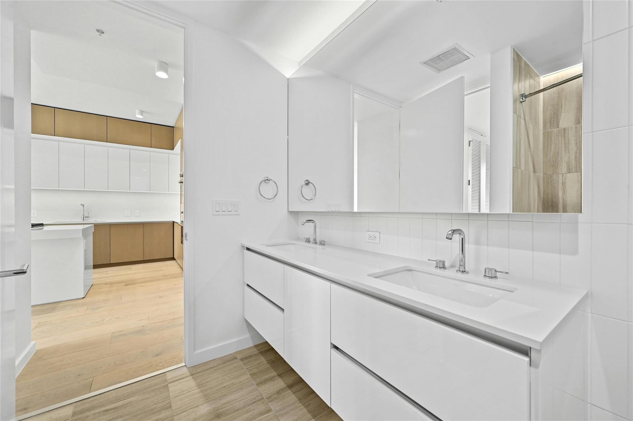 313 W 17th St # 2103, Austin, TX 78701