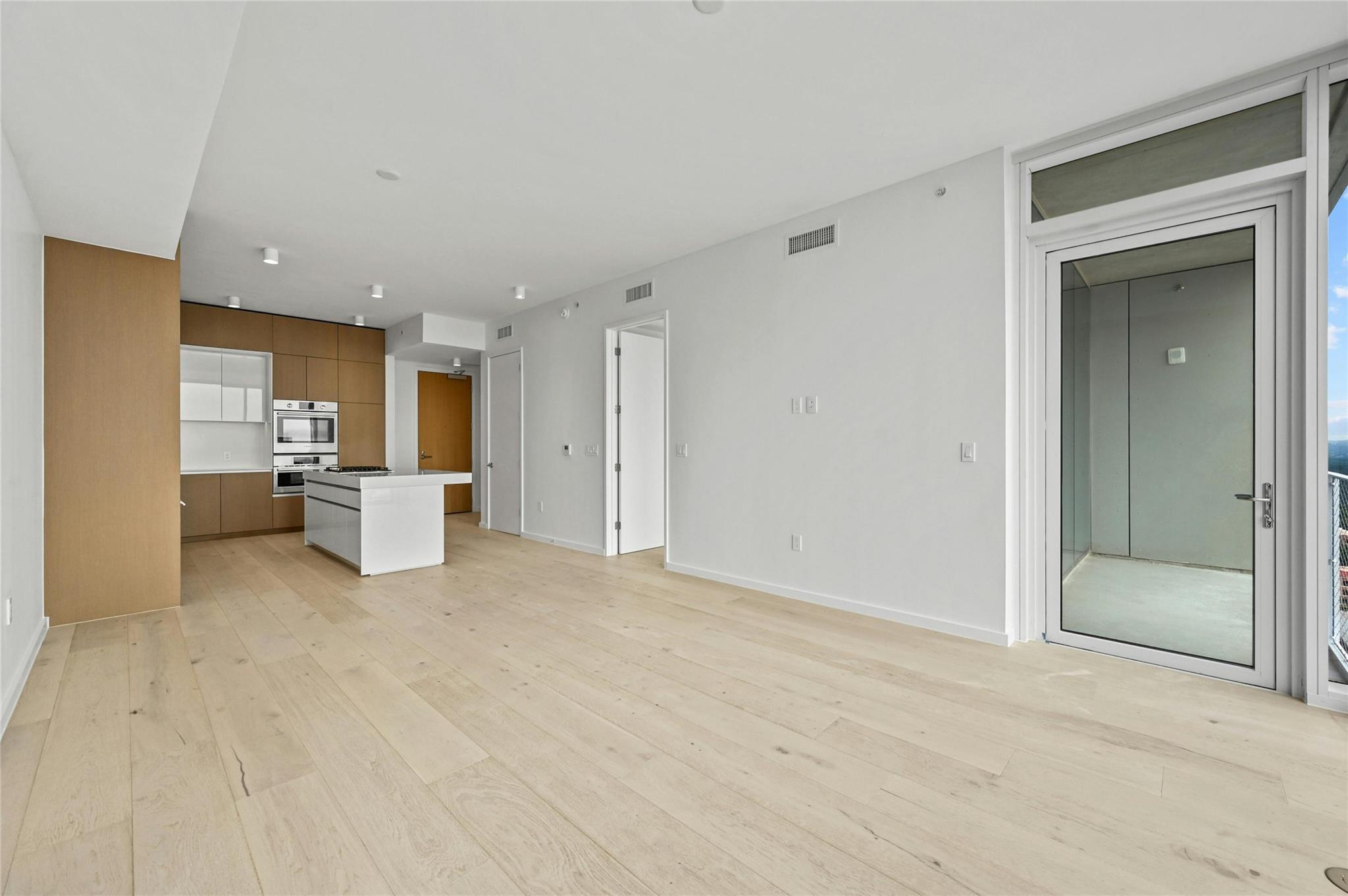 313 W 17th St # 2103, Austin, TX 78701